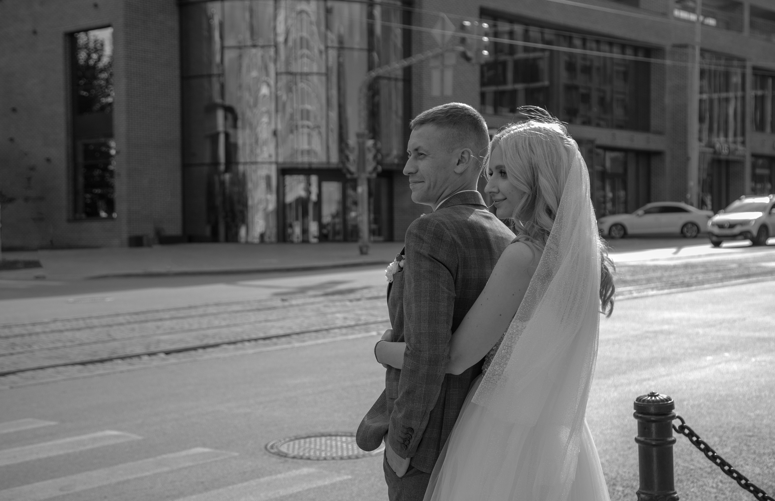 Прогулка после Загса Костя и Катюша. Свадебный и семейный фотограф Ибрагимова Мария из Екатеринбурга