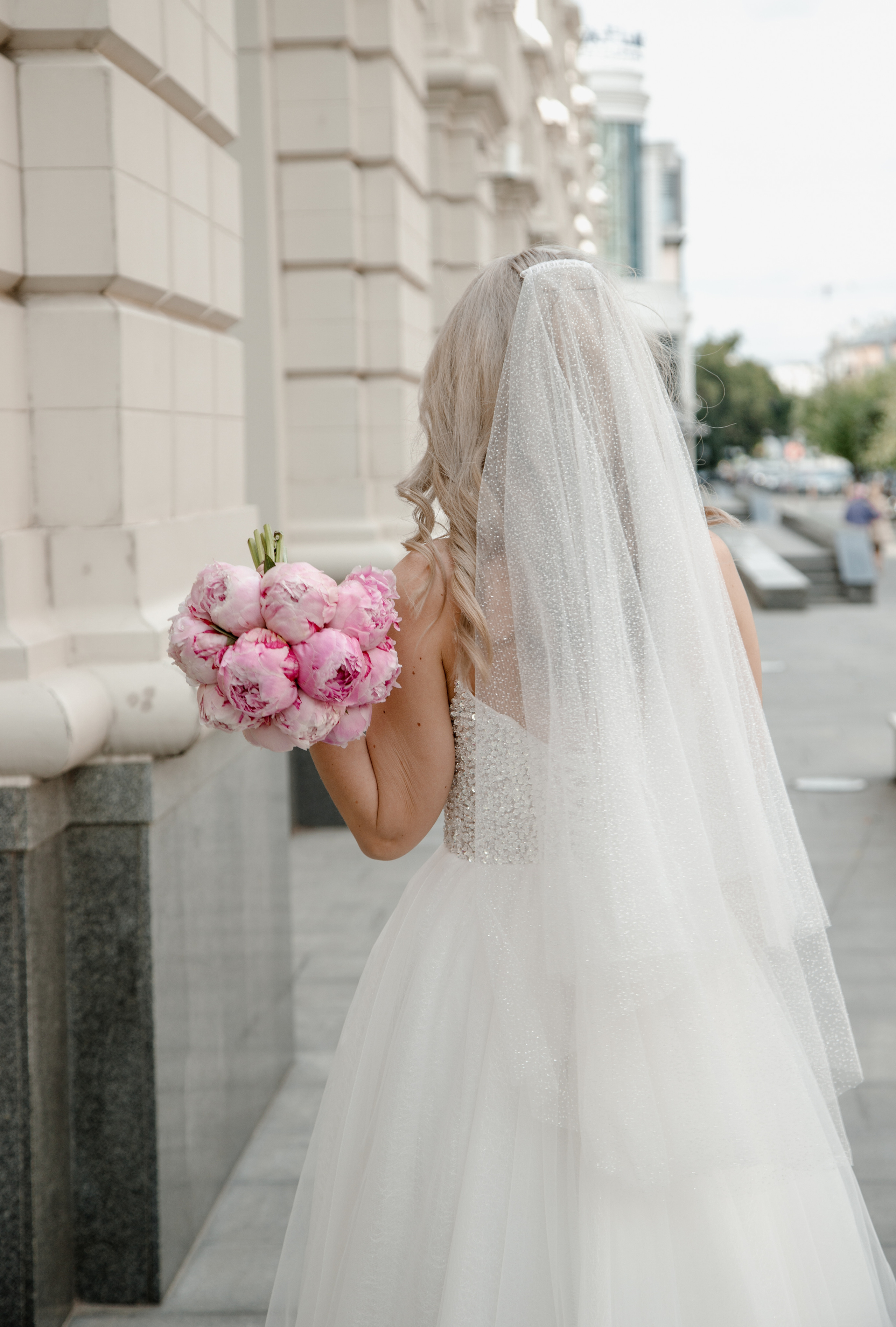 Прогулка после Загса Костя и Катюша. Свадебный и семейный фотограф Ибрагимова Мария из Екатеринбурга