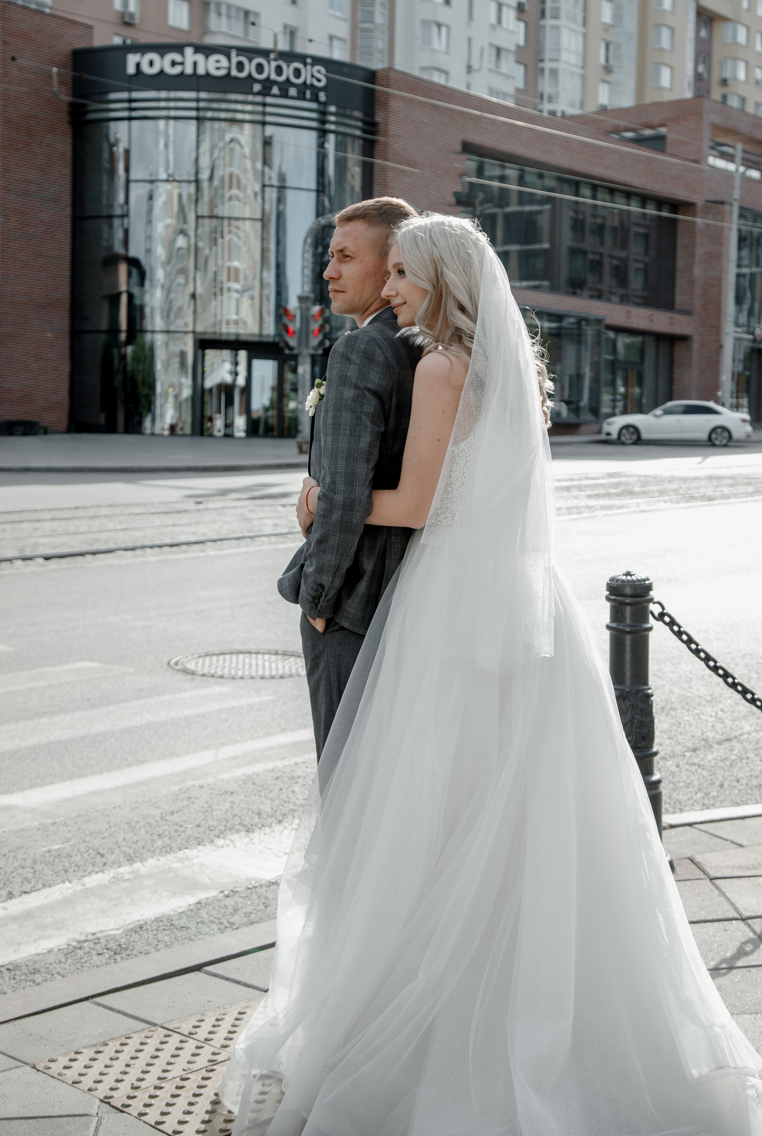 Прогулка после Загса Костя и Катюша. Свадебный и семейный фотограф Ибрагимова Мария из Екатеринбурга