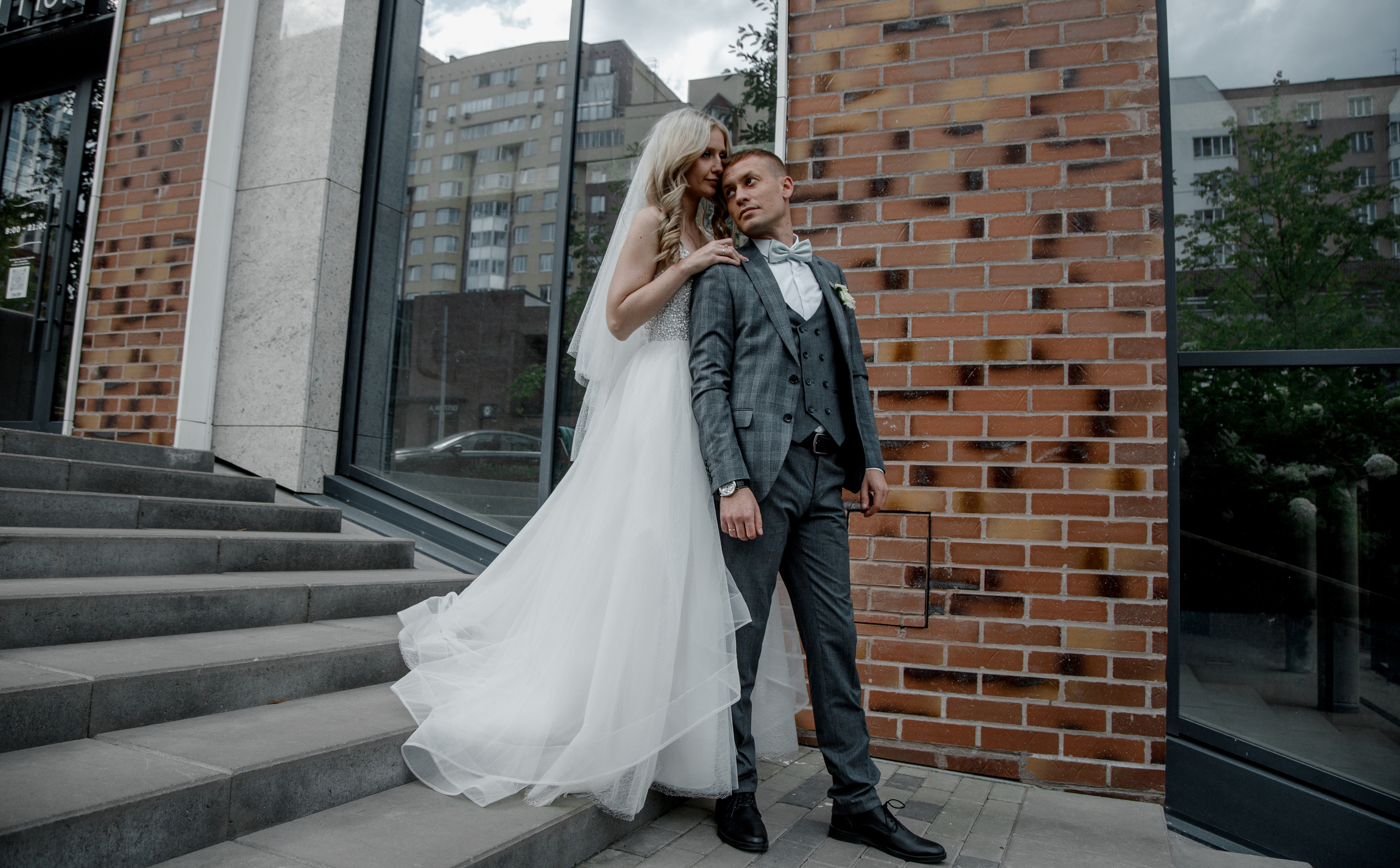 Прогулка после Загса Костя и Катюша. Свадебный и семейный фотограф Ибрагимова Мария из Екатеринбурга