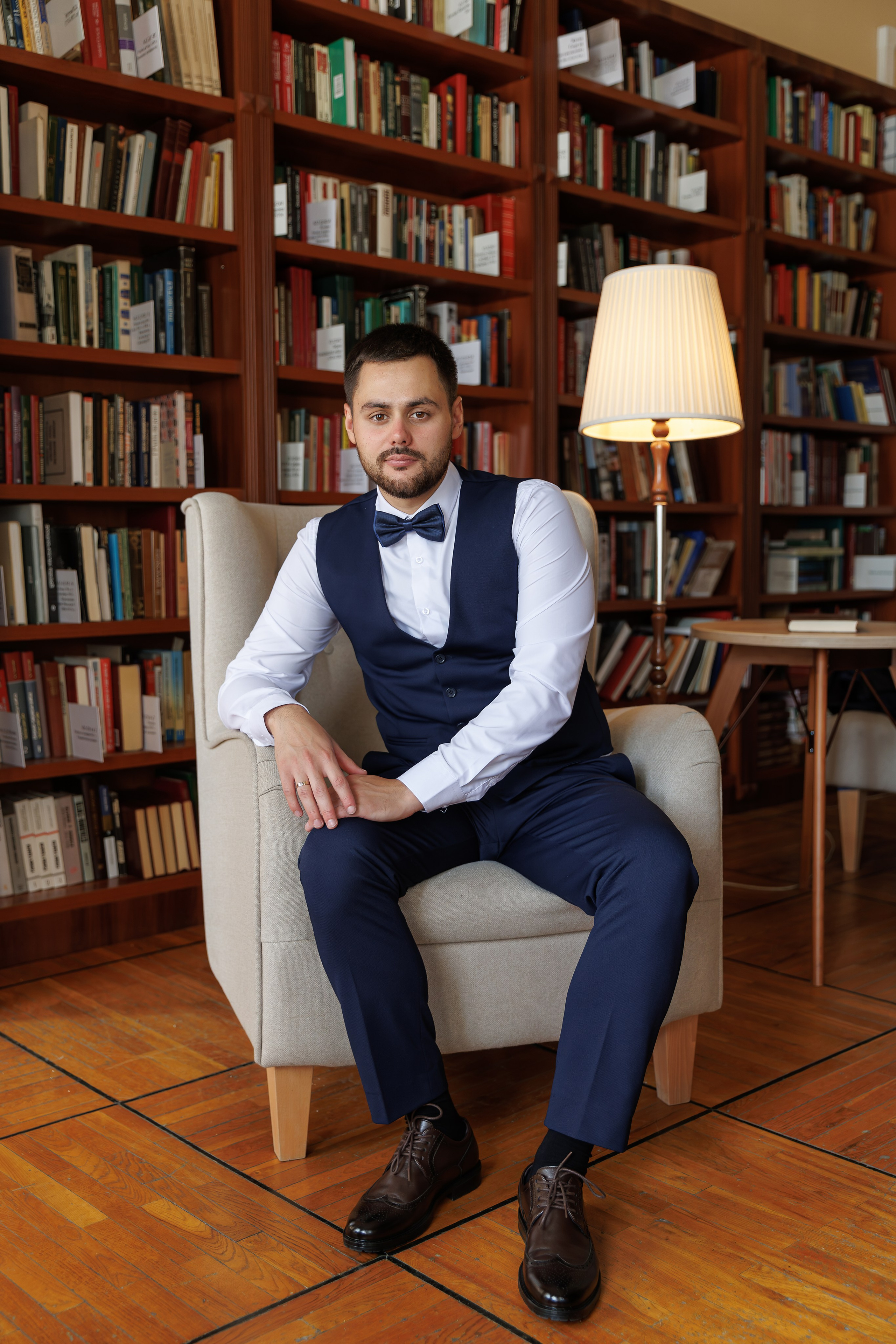 Свадебная фотосессия в библиотеке-читальне им А. С. Пушкина. Свадебный фотограф Москва и МО Сергей Киржаев