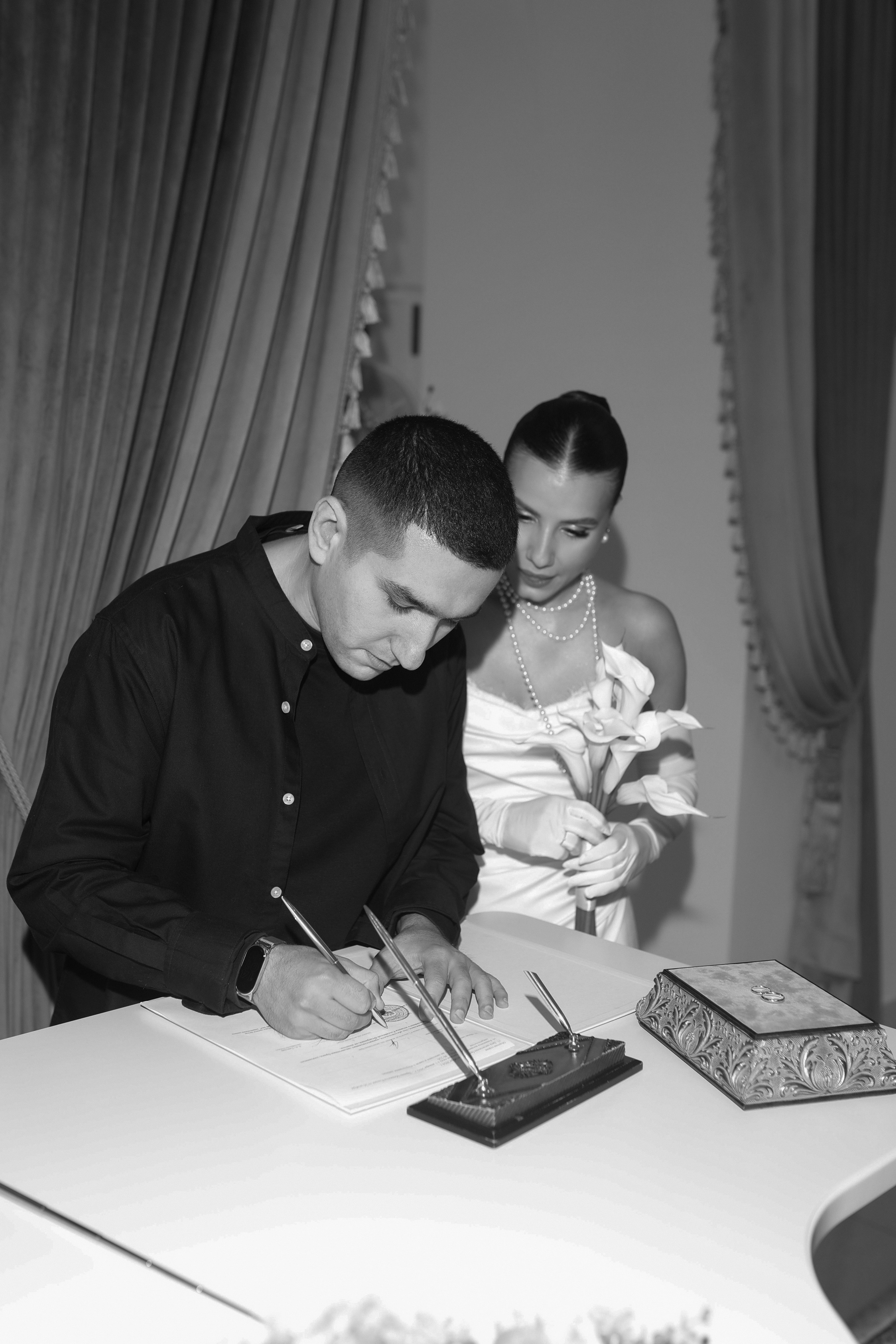 Габриель & Полина — камерная свадьба / семейный ужин. Свадебный фотограф Катерина Евст