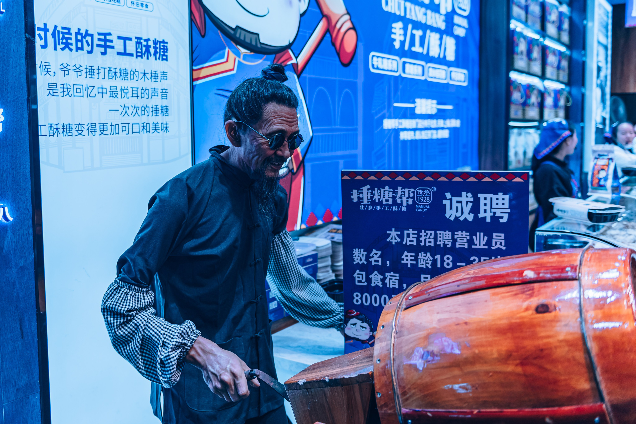 Рекламный фотограф из Гуанчжоу: вдохновение в улицах Шанхая. Коммерческий и предметный фотограф в Гуанчжоу Коваленко Александр