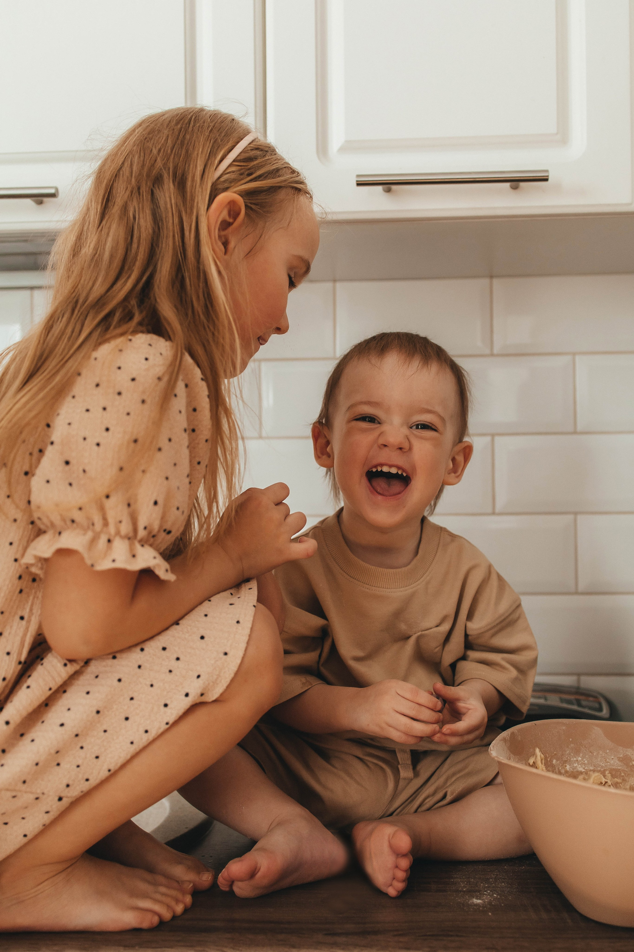 Домашняя съемка в своем доме для большой семьи Вадима, Ларисы, Полины, Элисии и Эрнеста. Семейный фотограф в Москве, Щелково, Фрязино _ Виктория Степанова