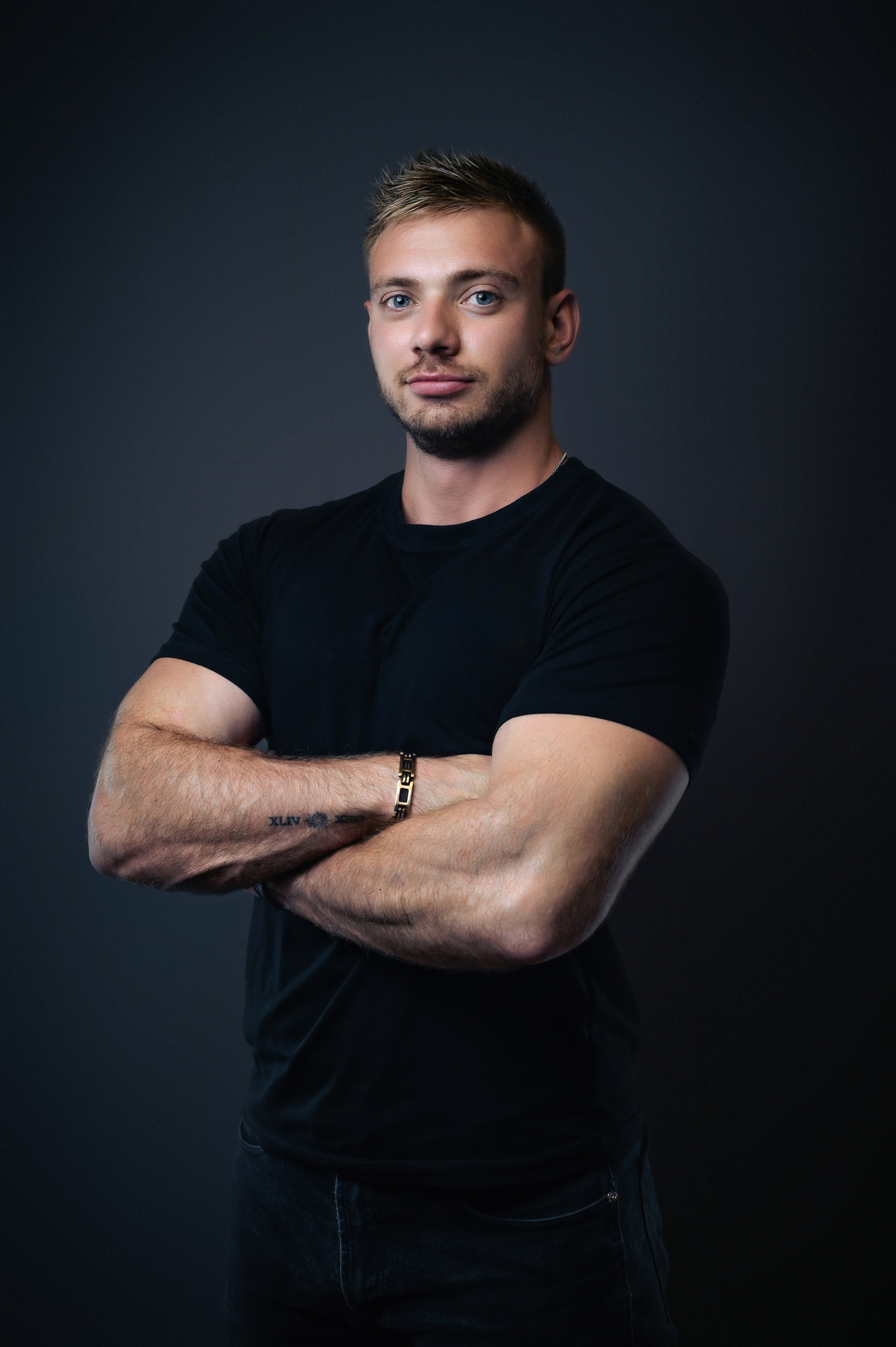 ФИТНЕС И СПОРТ. PH.DANILUX