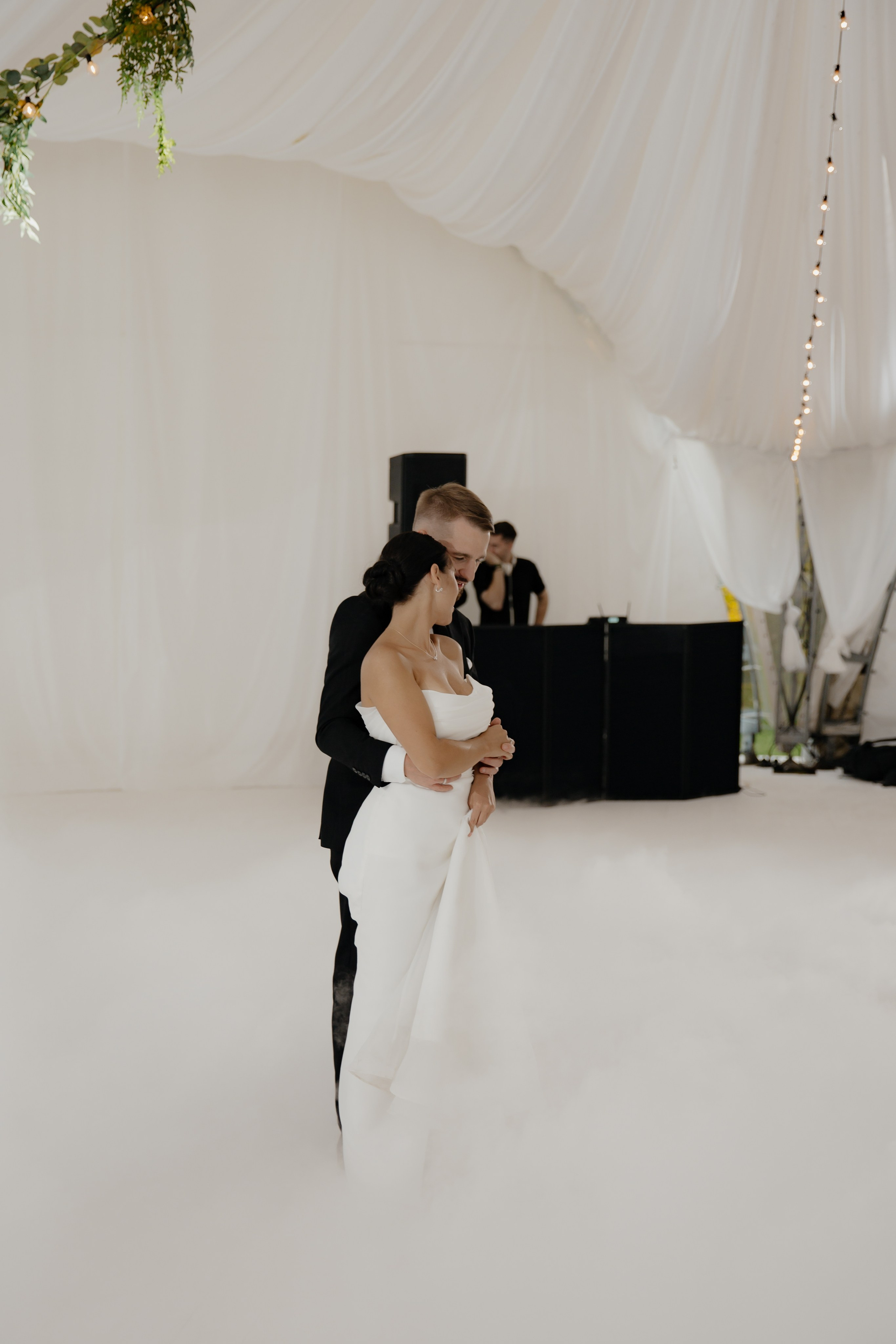 31.08.2024. RETOUCH-HOUSE