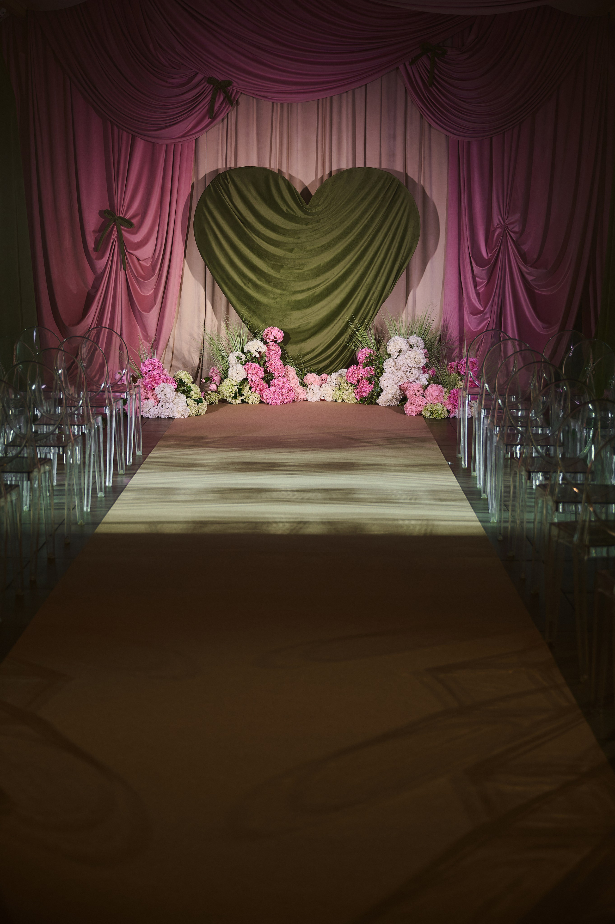 Свадебный фотограф в Брянске - фотограф на свадьбу. Свадебный и портретный фотограф в Брянске Скепская Лилия