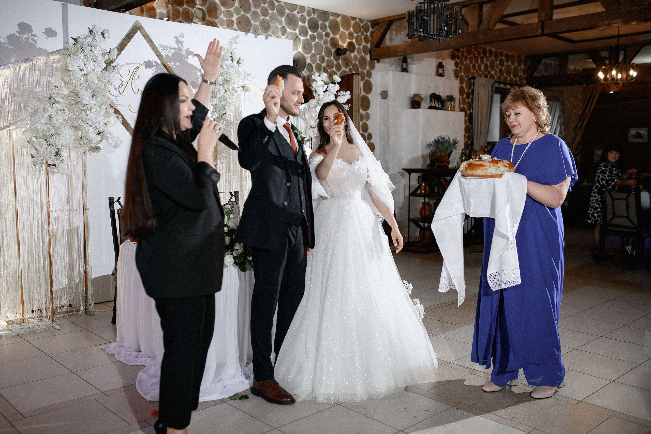 Александр и Александра. Свадебный фотограф Белгород Валуйки Старый Оскол Воронеж