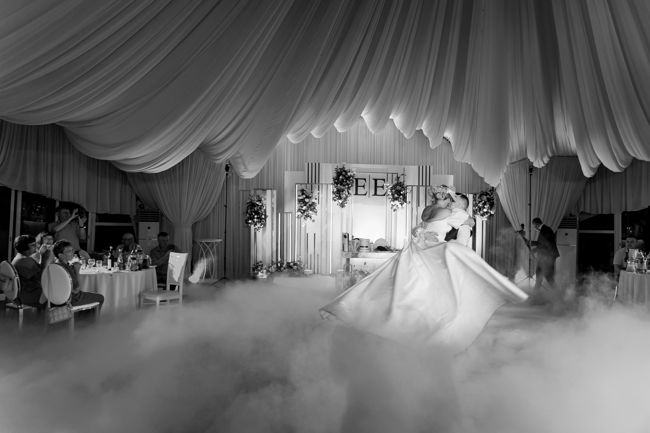 Екатерина и Евгений. Свадебный фотограф в Омске Яна Савина