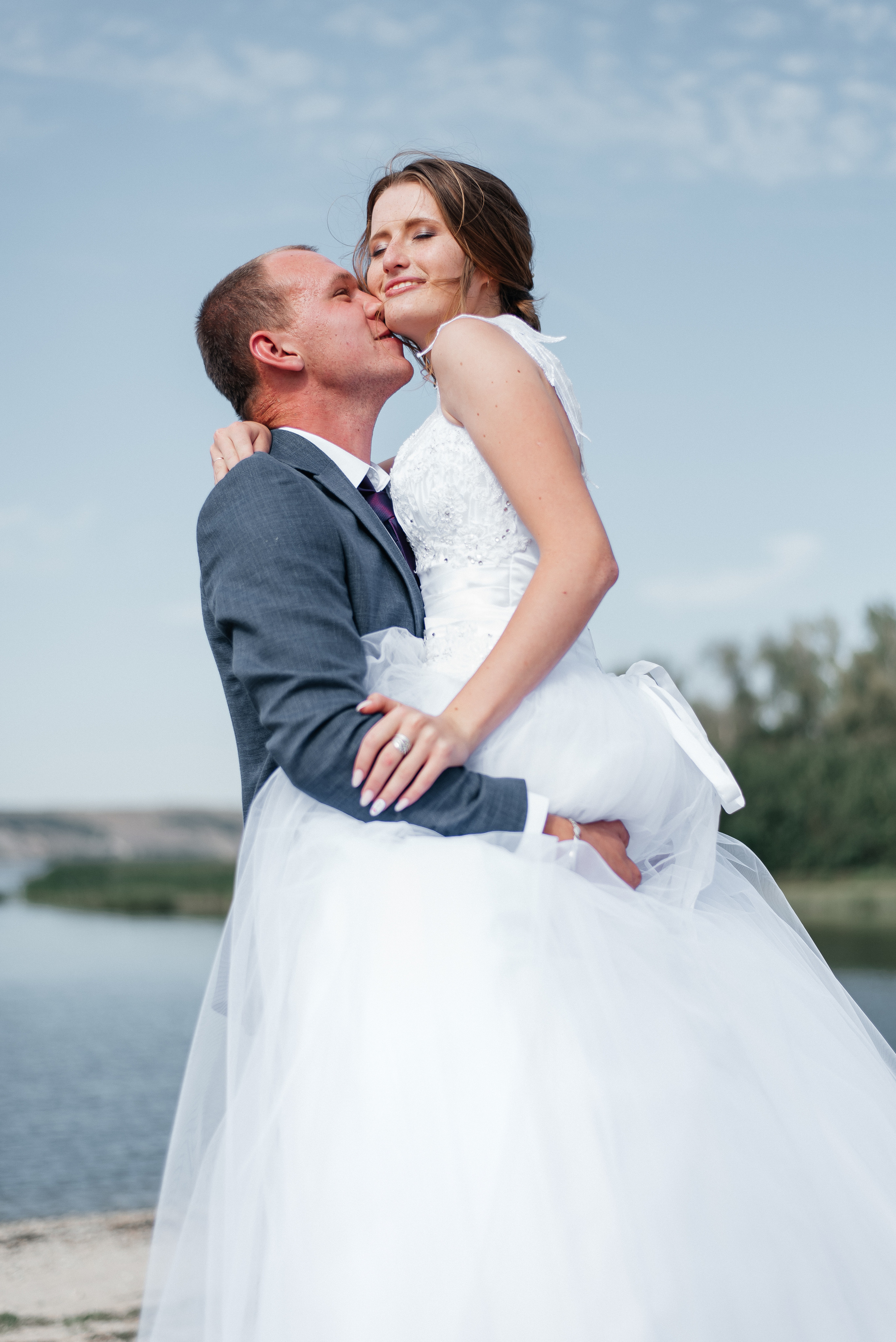 Илья и Оксана. Свадебные фотограф и видеограф в Саратове