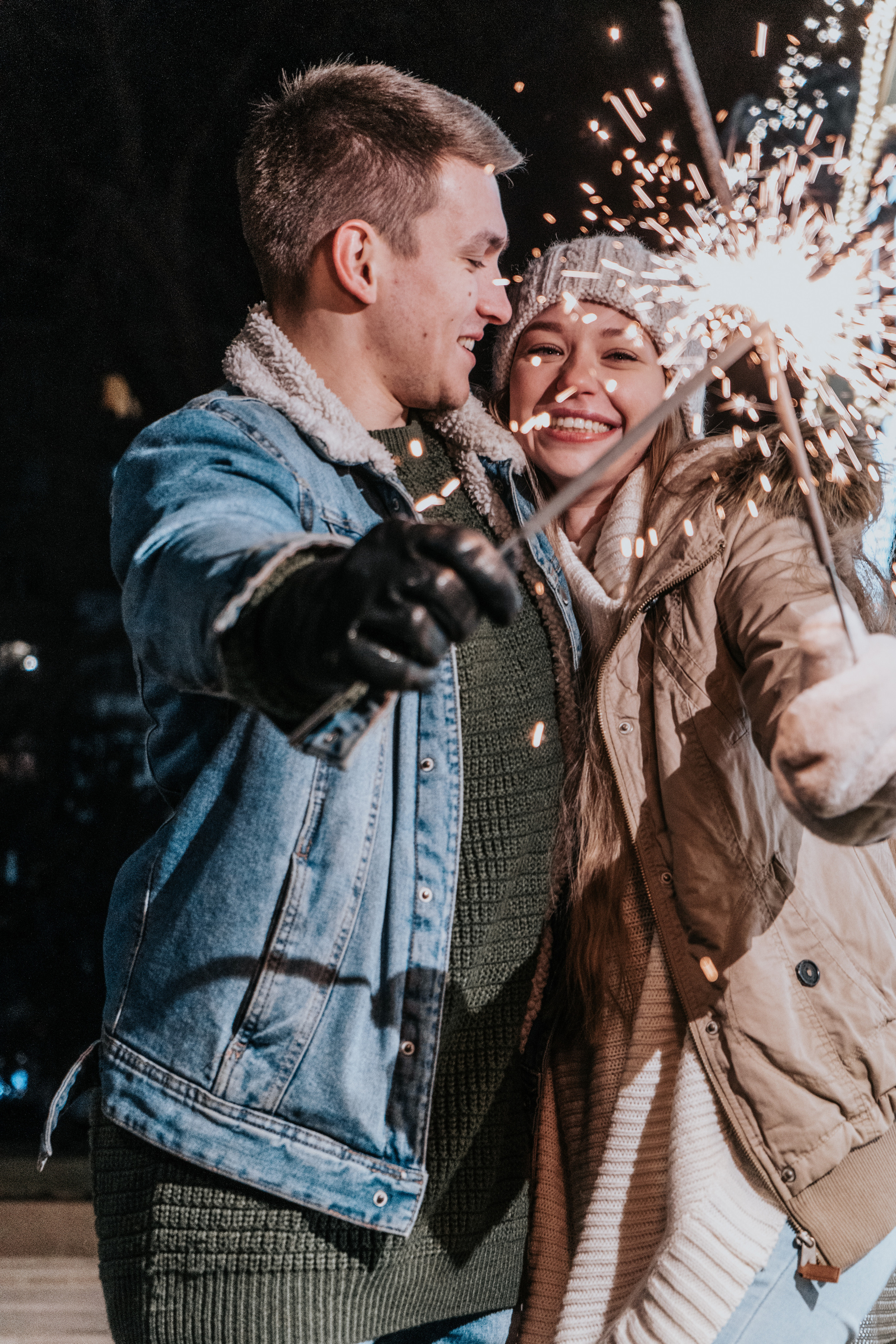 Влюбленные на проспекте. Свадебные фотограф и видеограф в Саратове