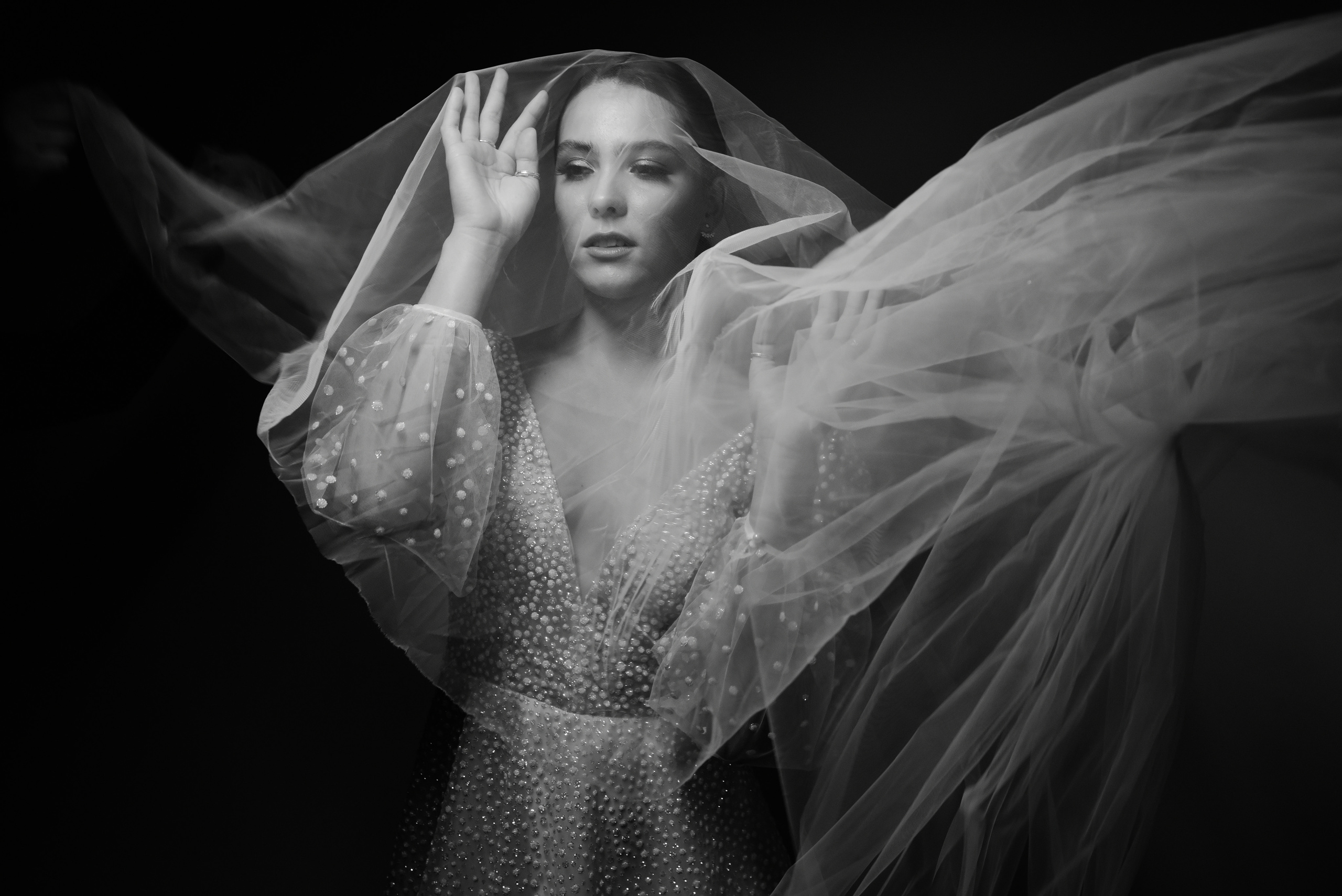 Художественные свадебные фото. Свадебные фотограф и видеограф в Саратове