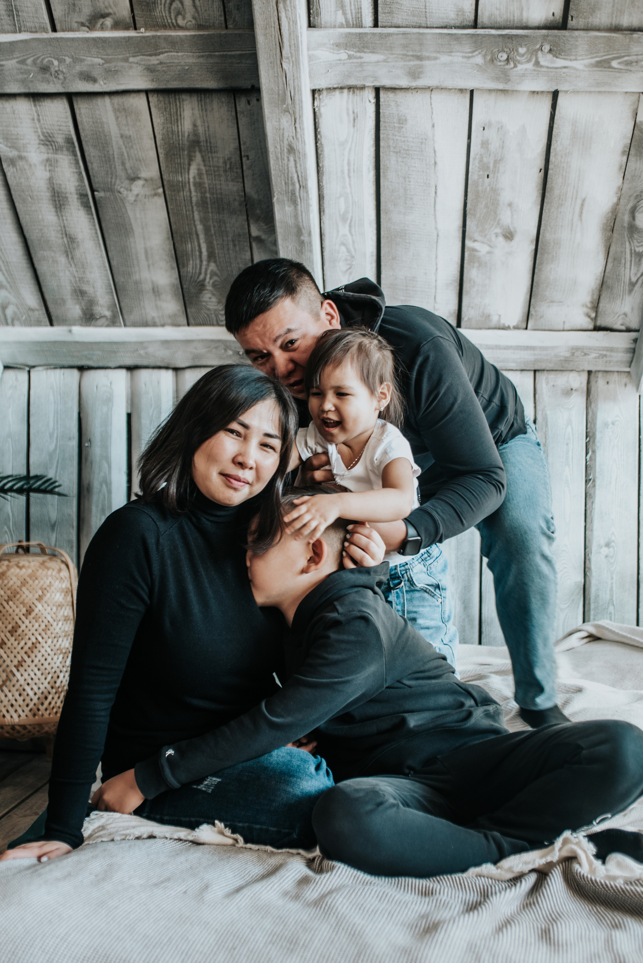 Семейные фотографии. Свадебные фотограф и видеограф в Саратове