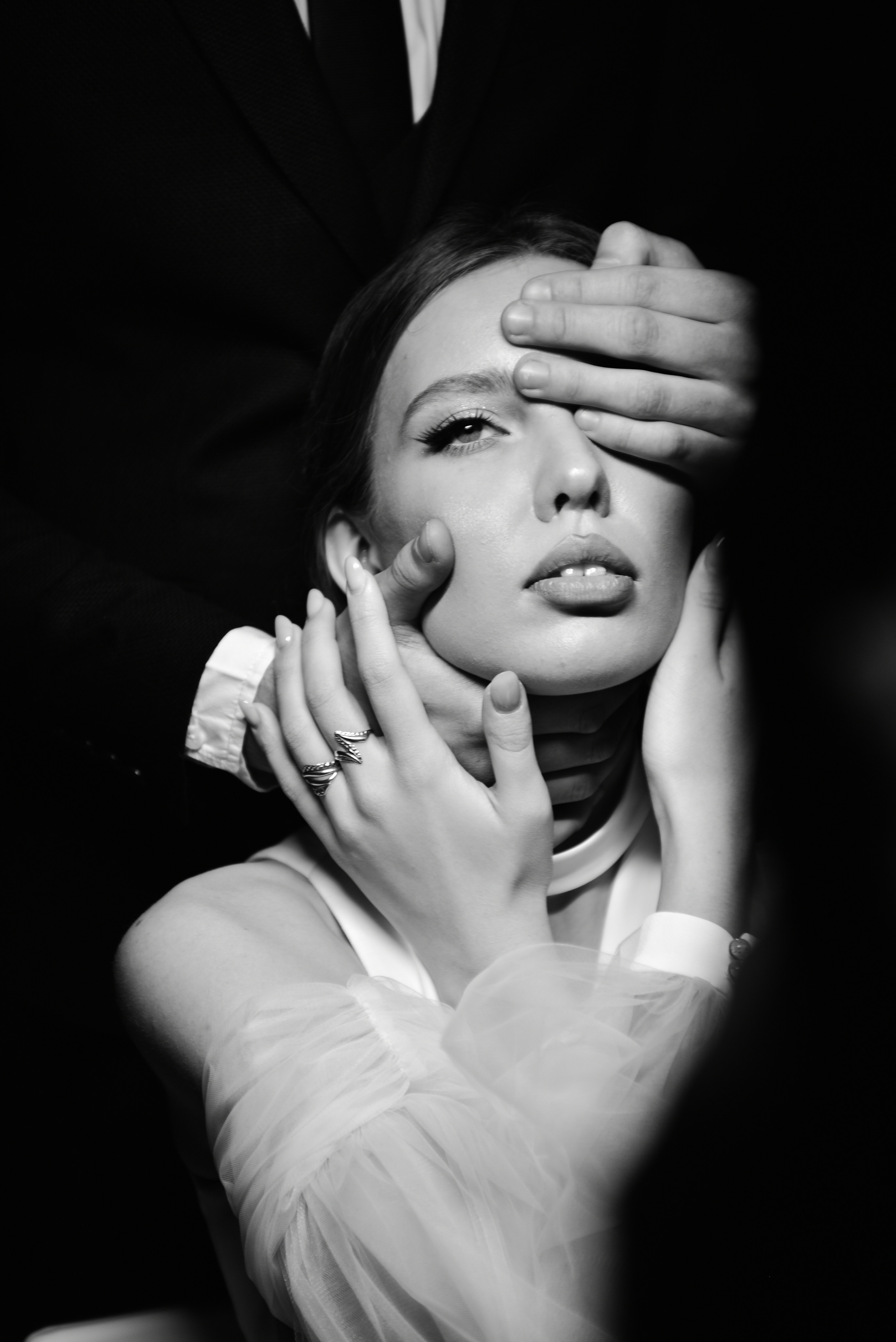 Художественные свадебные фото. Свадебные фотограф и видеограф в Саратове