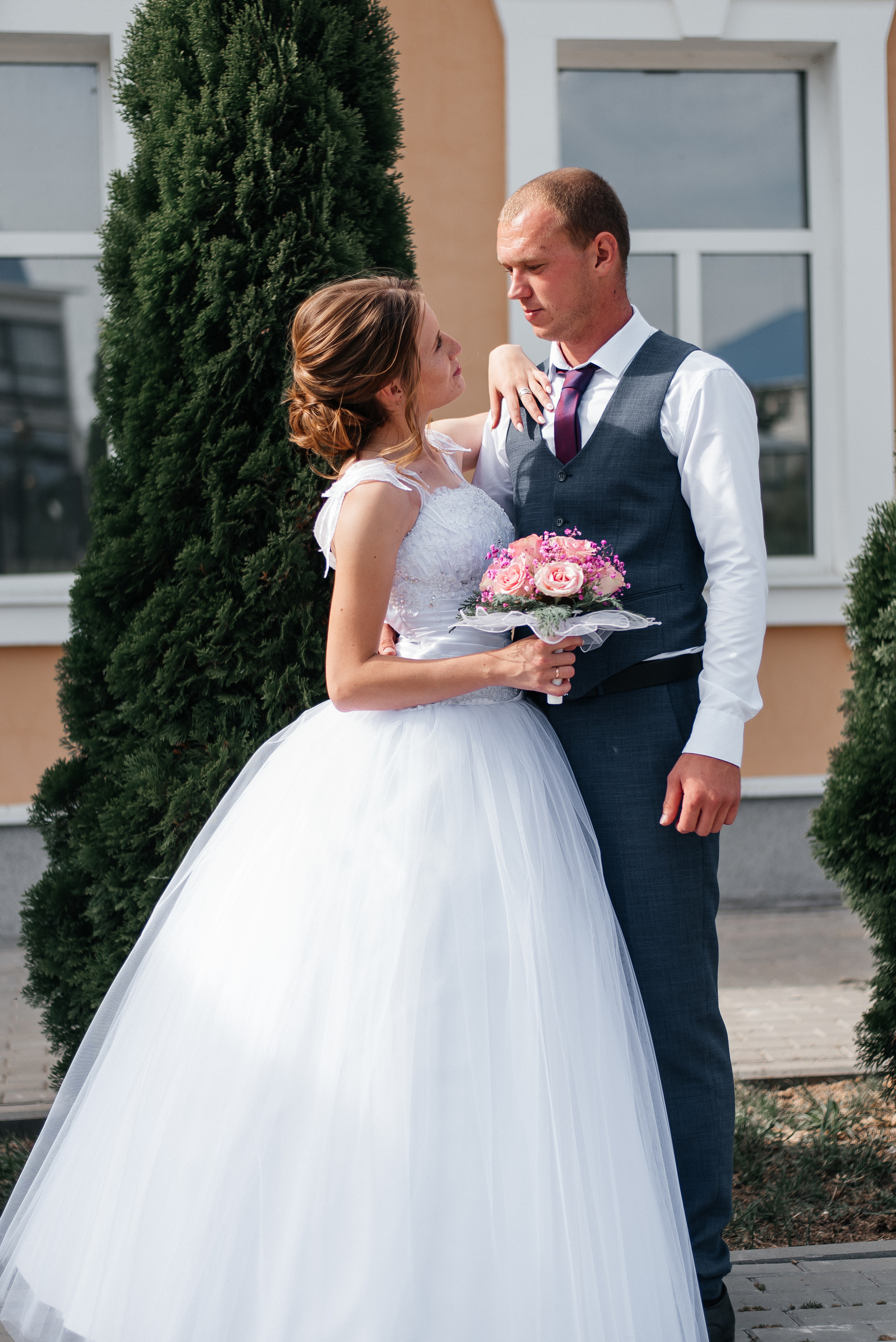 Илья и Оксана. Свадебные фотограф и видеограф в Саратове