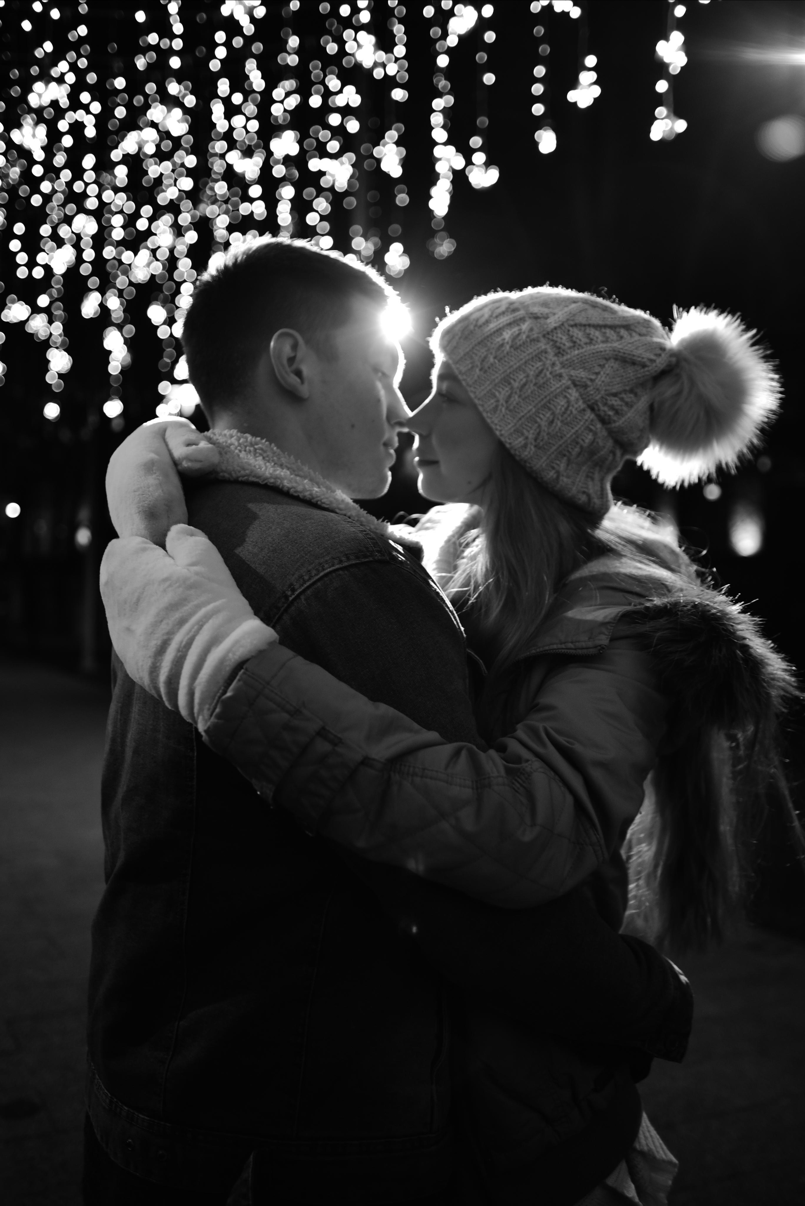 Влюбленные на проспекте. Свадебные фотограф и видеограф в Саратове