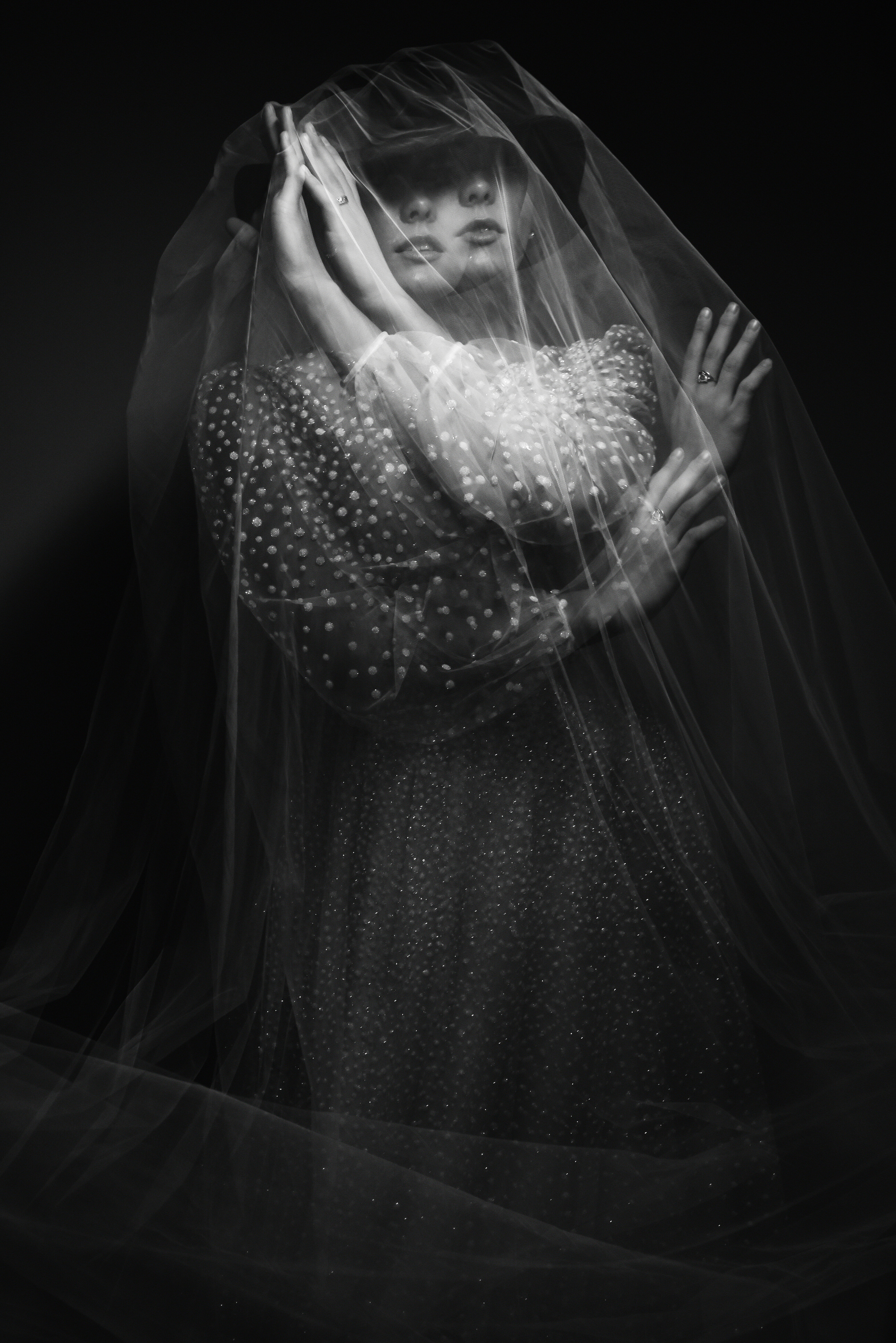 Художественные свадебные фото. Свадебные фотограф и видеограф в Саратове