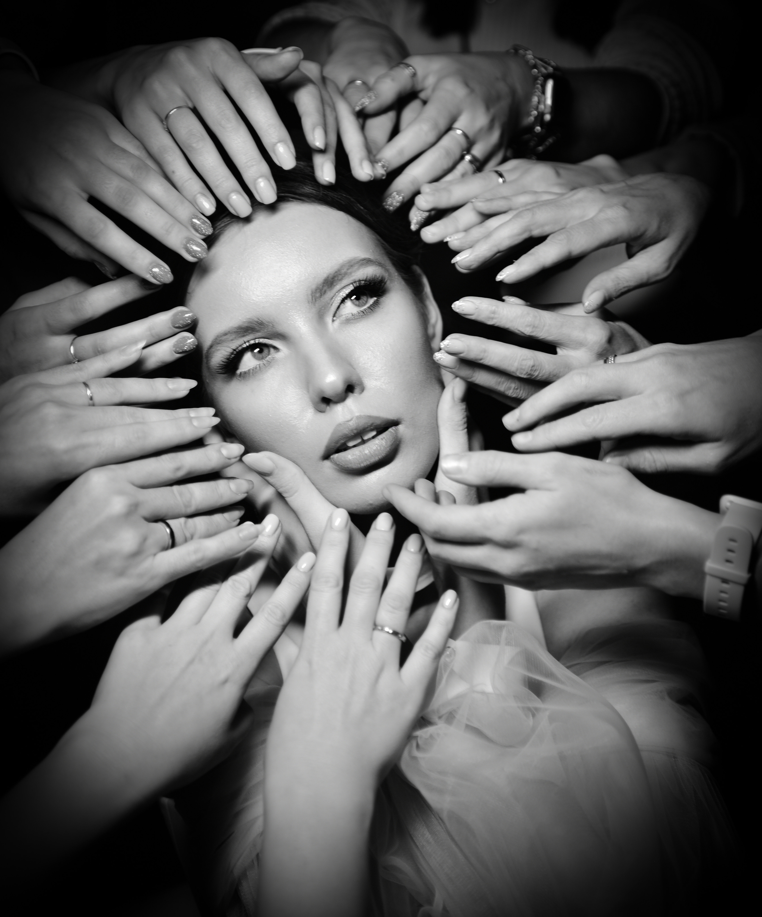 Художественные свадебные фото. Свадебные фотограф и видеограф в Саратове