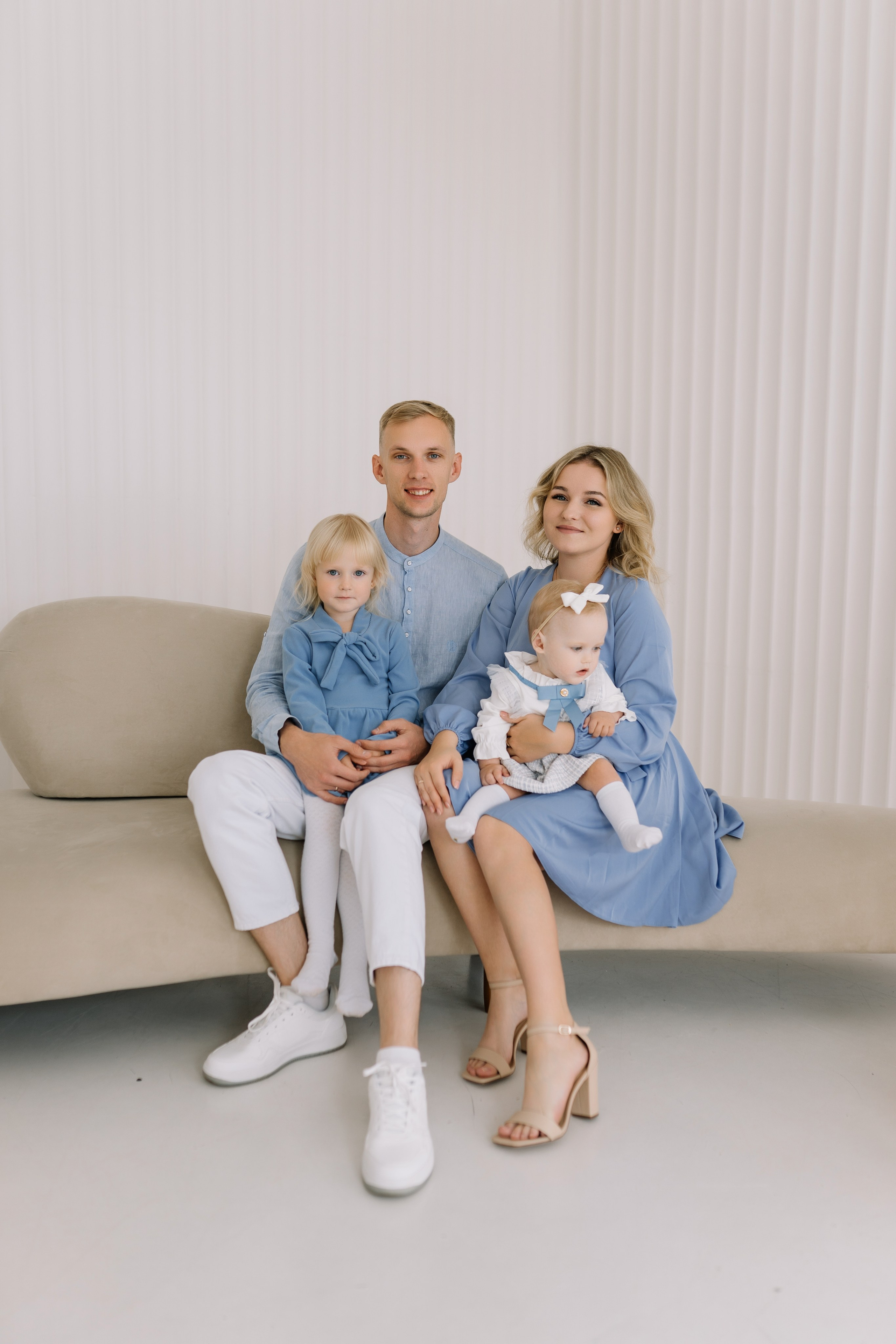 Николь 1 годик