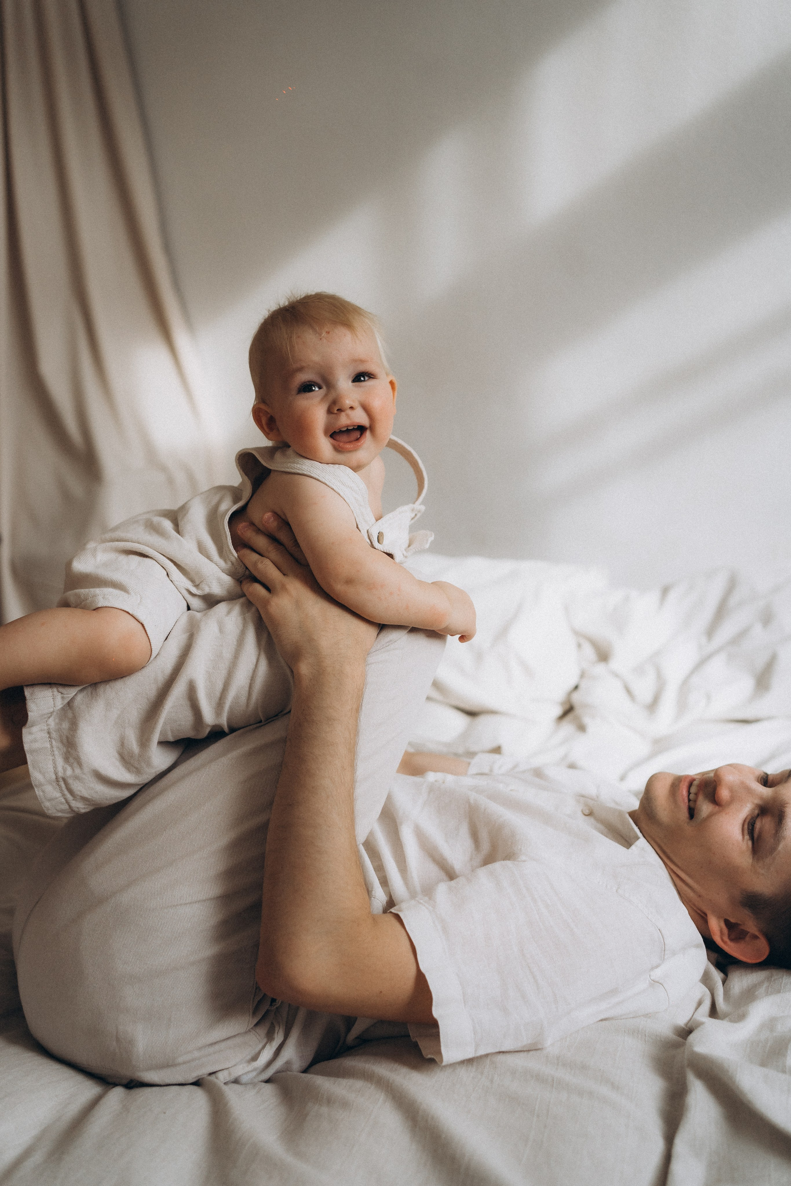 Улыбчивый малыш, Артему 1 годик