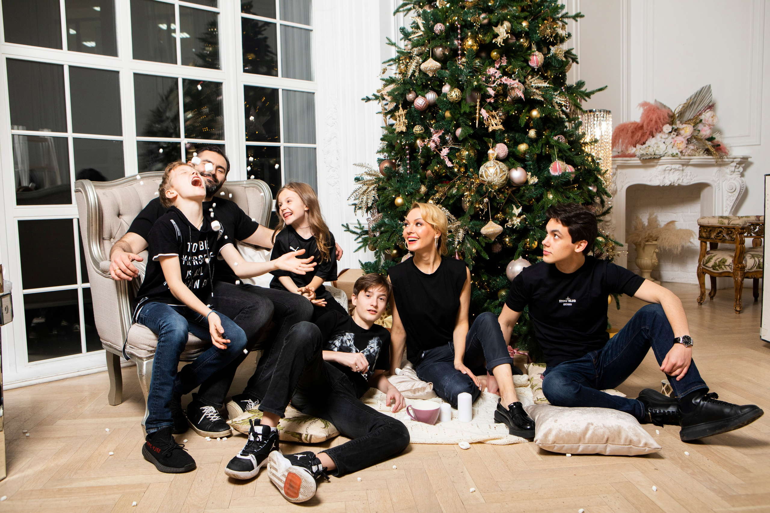 Семейные Фотографии» Семья Сашиных». ФОТОХУДОЖНИК