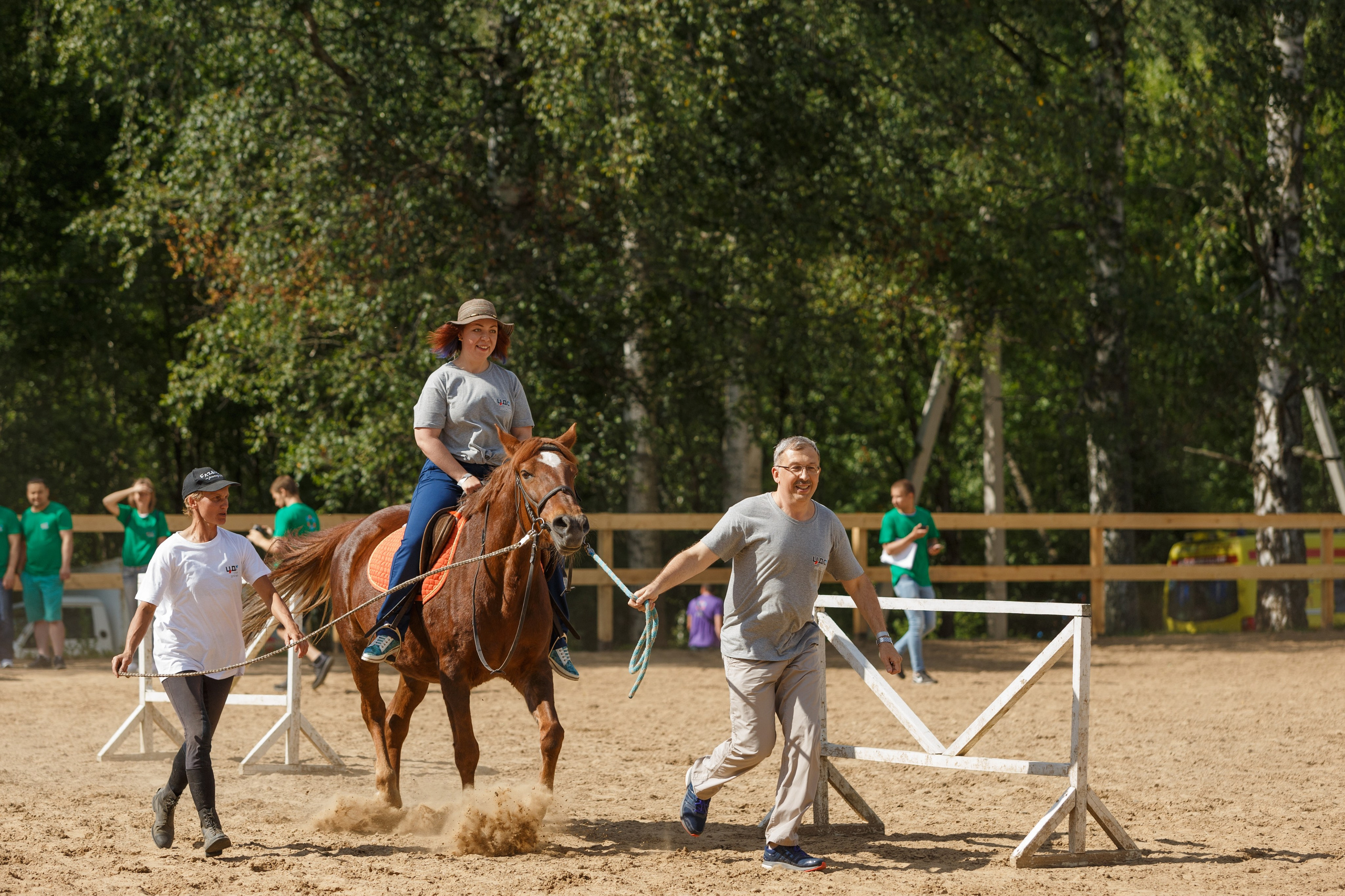 Корпоративы / Форумы. Репортажной, Свадебный, школьный
