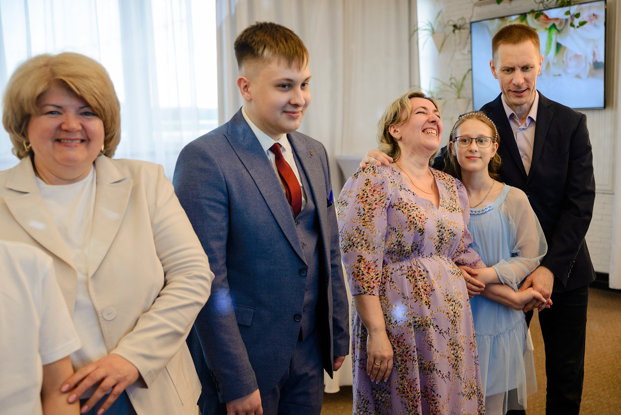 Свадьба Никиты и Ани на Екатеринбург Арене. Константин Солодянкин — свадебный и репортажный фотограф в Екатеринбурге и Верхней Пышме