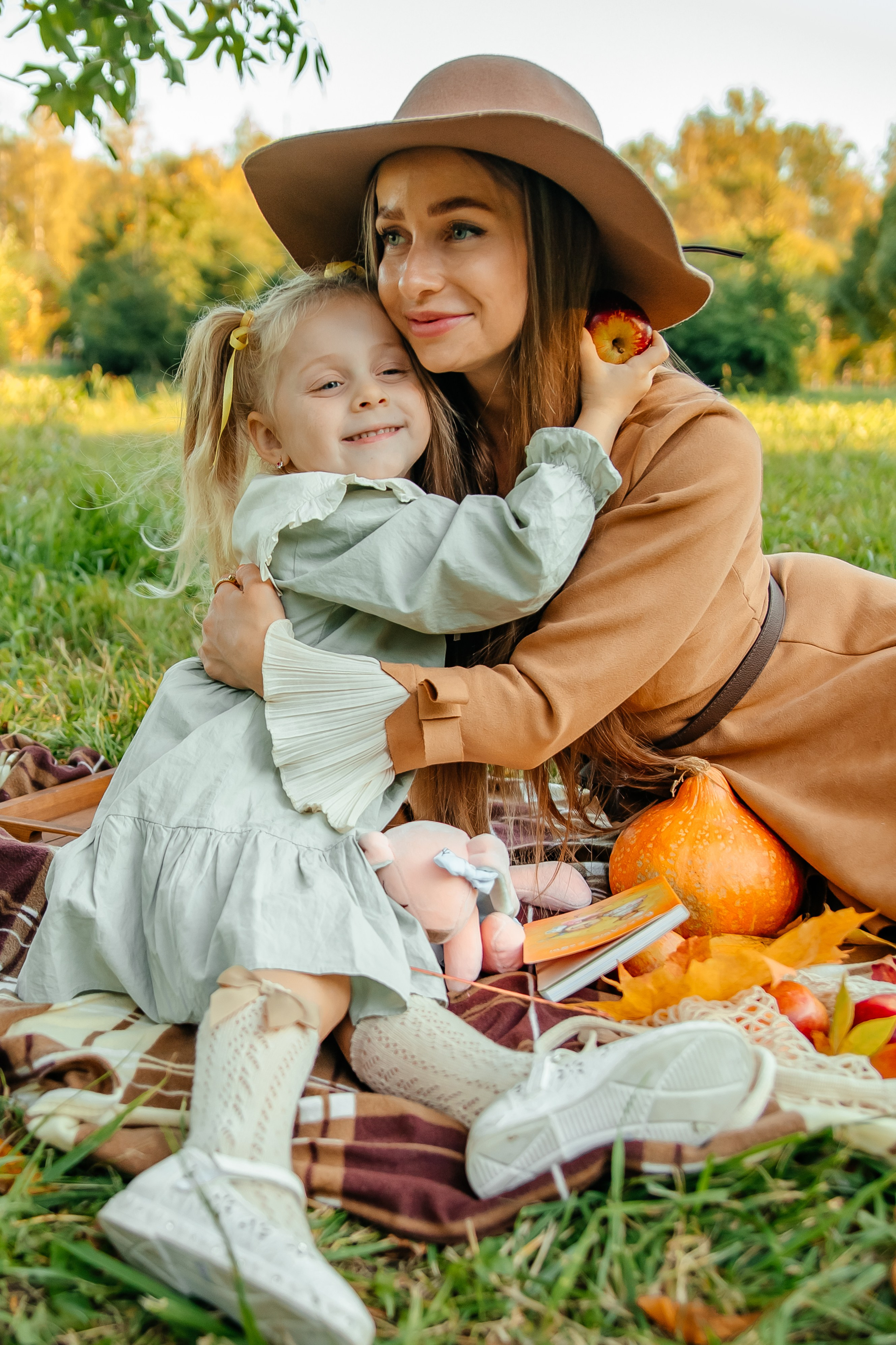Фотопленэр в осеннем парке. Elena Sova — семейный и женский фотограф в Санкт-Петербурге