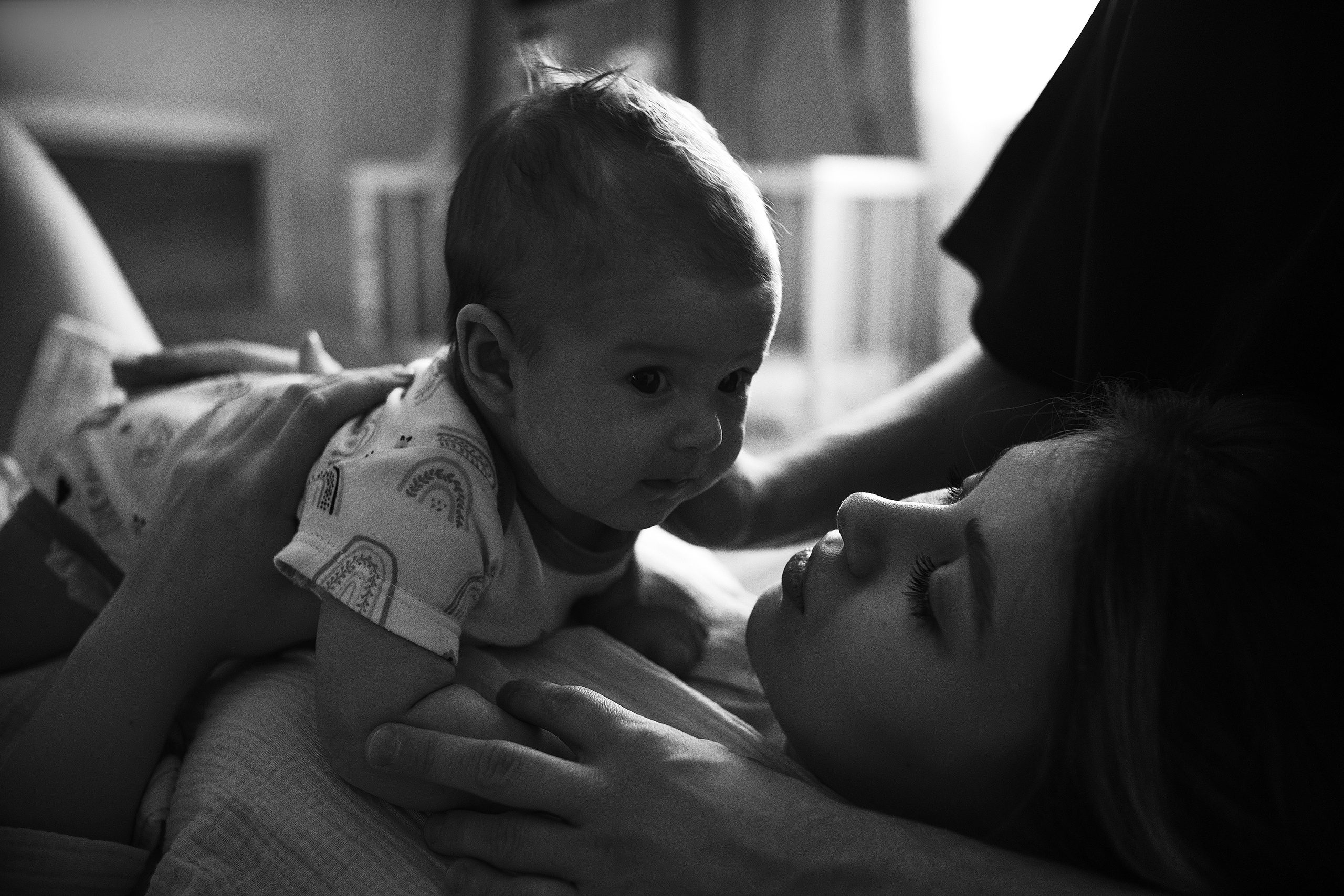 Первая домашняя фотосессия малыша 3 месяца. Портретный фотограф в Москве Ольга Акушко
