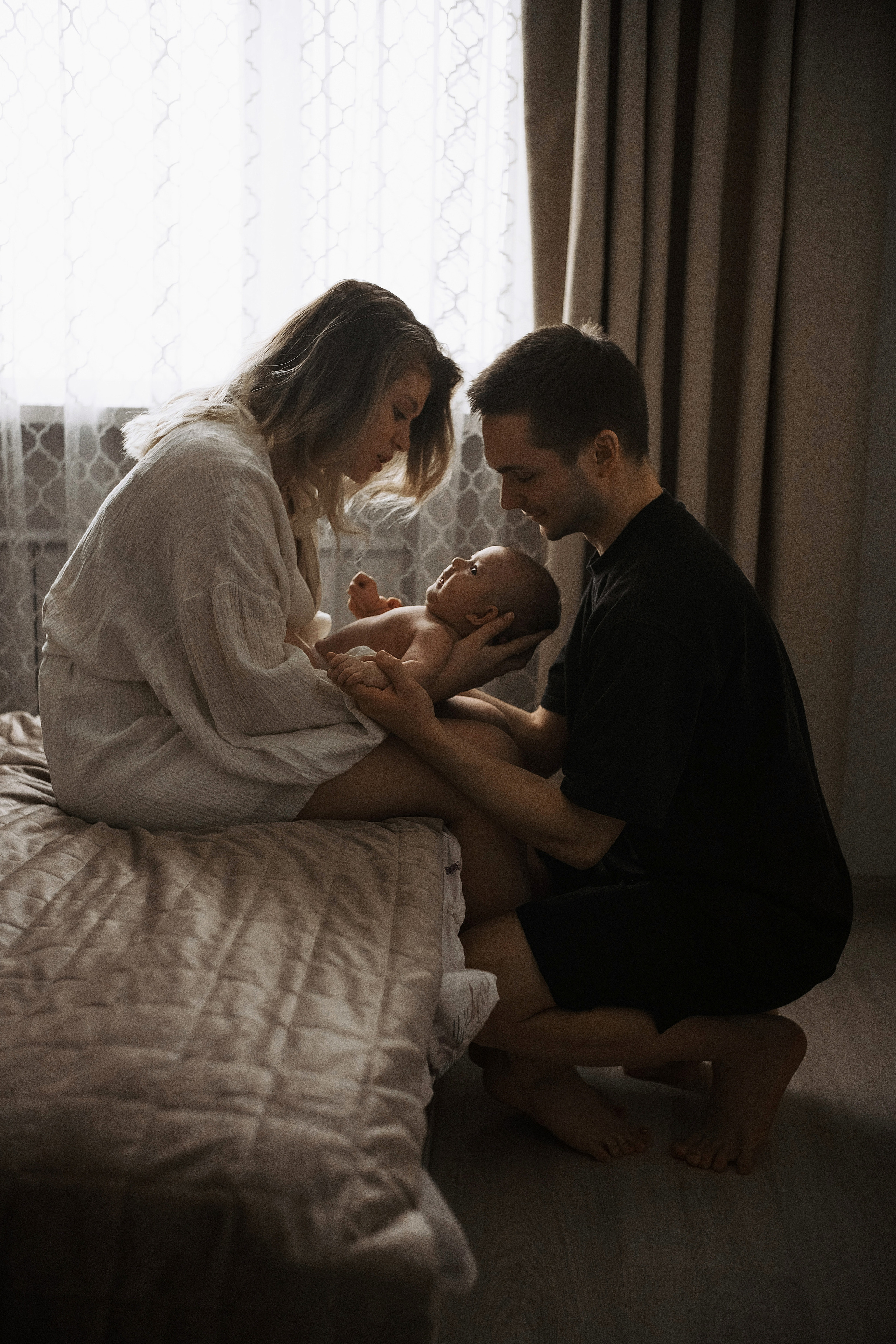 Первая домашняя фотосессия малыша 3 месяца. Портретный фотограф в Москве Ольга Акушко