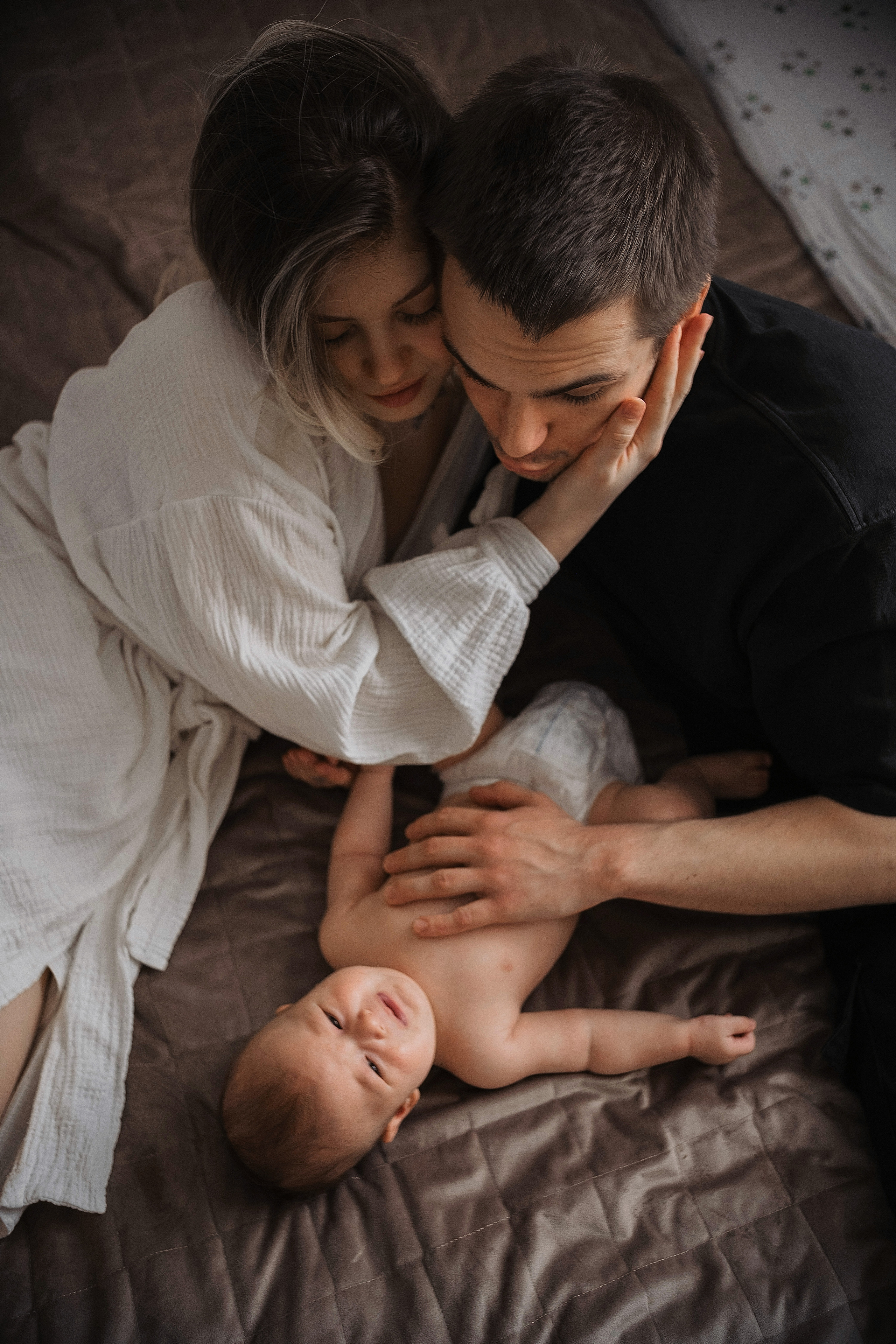 Первая домашняя фотосессия малыша 3 месяца. Портретный фотограф в Москве Ольга Акушко