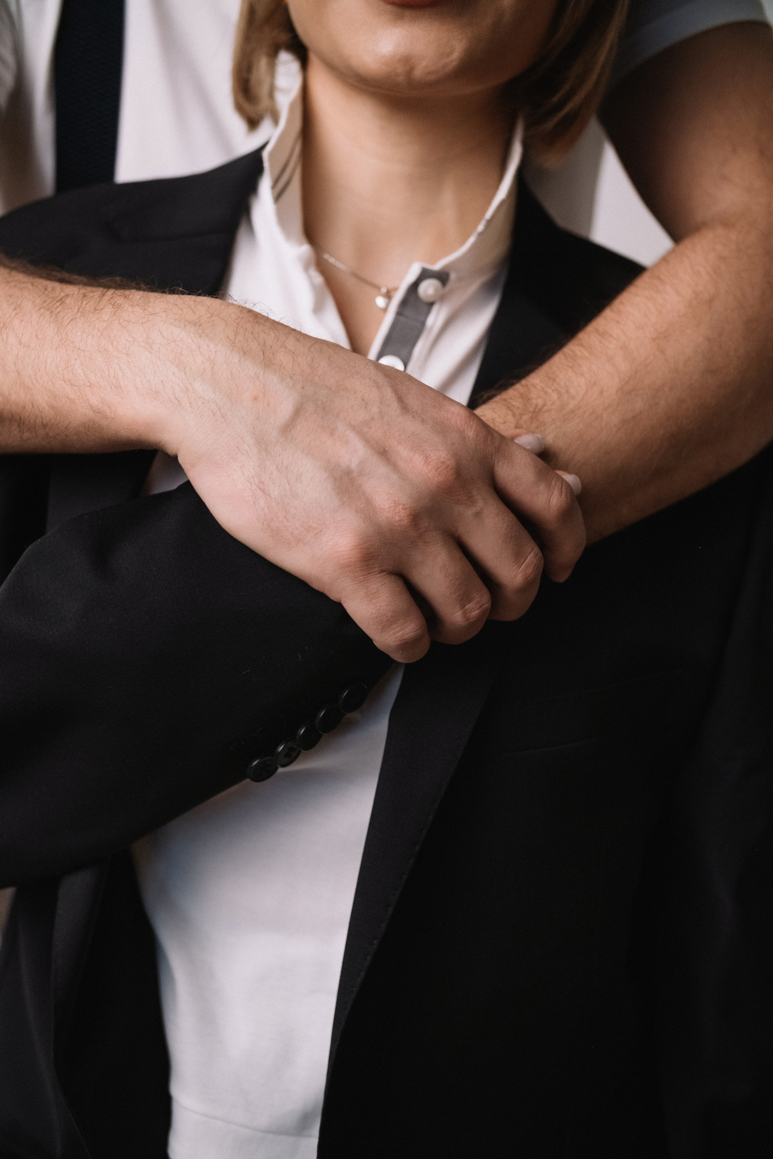 Семейная фотосессия в студии со взрослыми детьми мама папа дочь и сын. Портретный фотограф в Москве Ольга Акушко