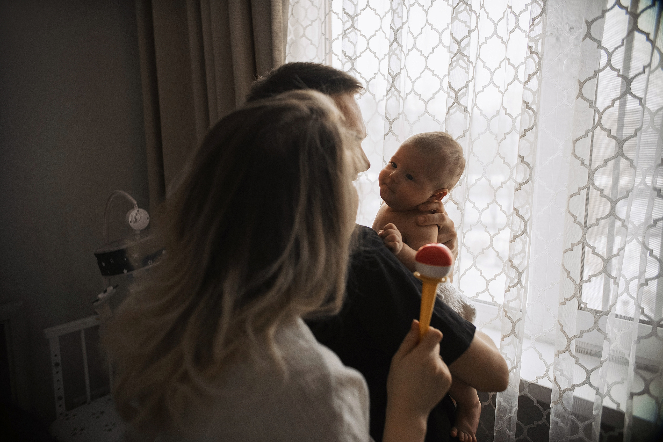 Первая домашняя фотосессия малыша 3 месяца. Портретный фотограф в Москве Ольга Акушко