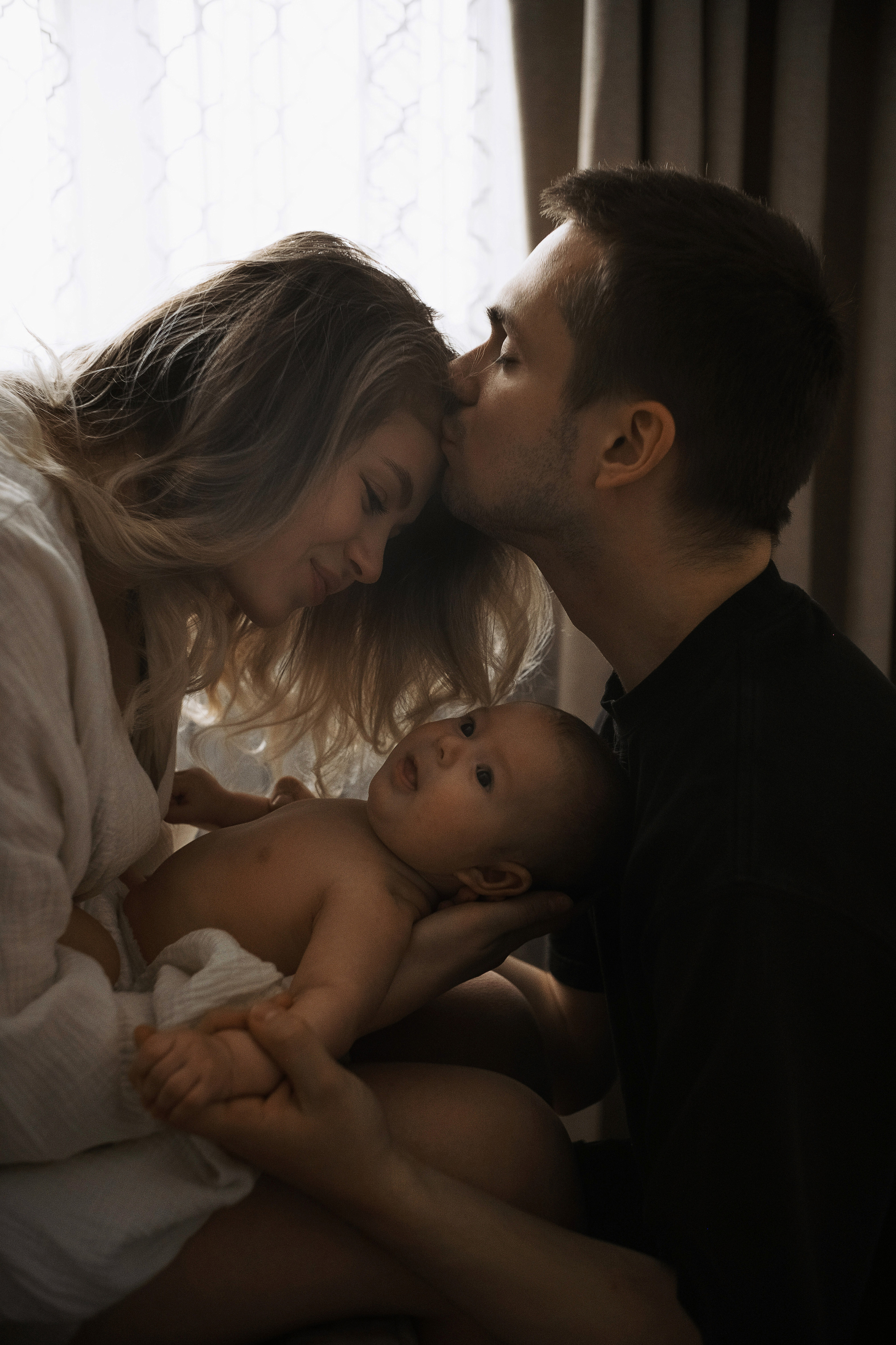 Первая домашняя фотосессия малыша 3 месяца. Портретный фотограф в Москве Ольга Акушко