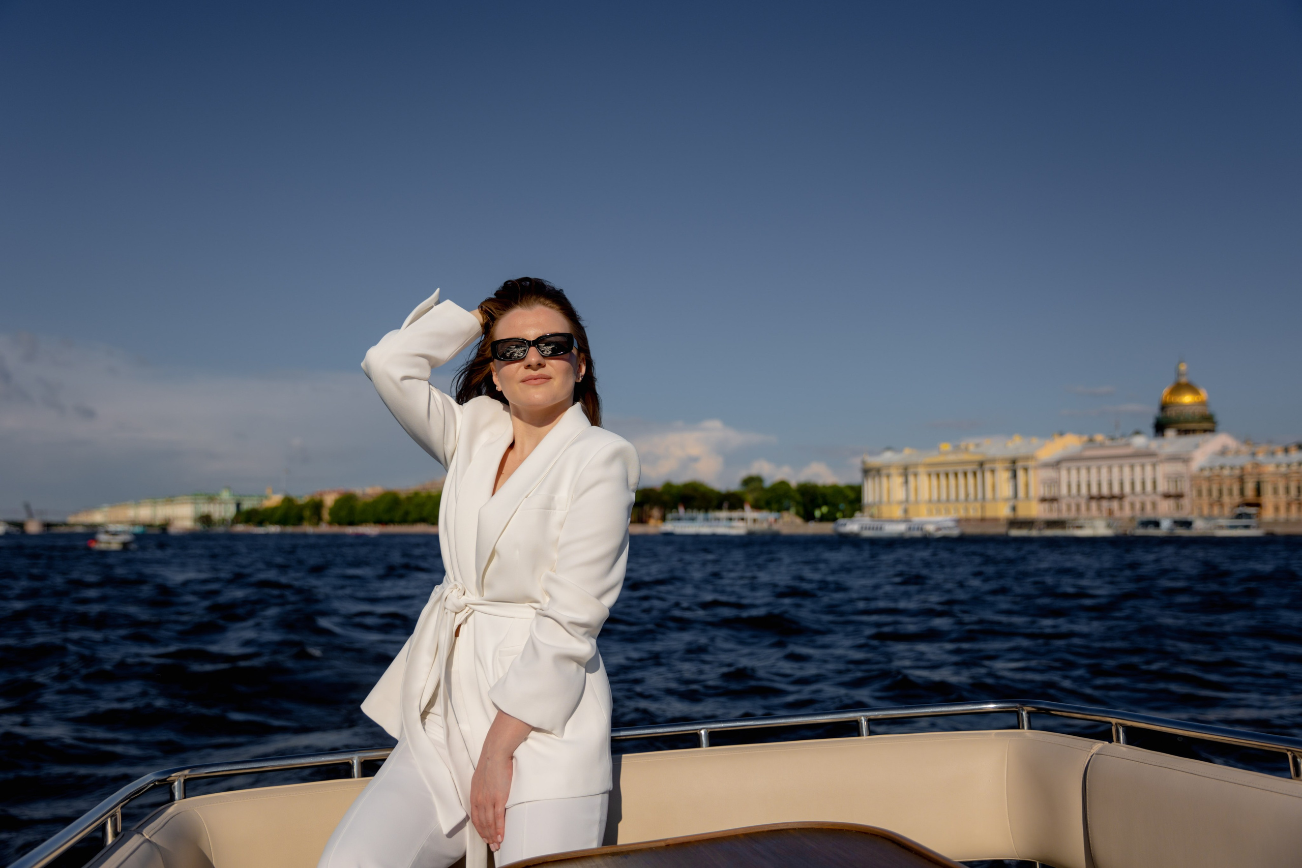Фотограф на девичник в Санкт-Петербурге. Фотограф на праздник, корпоратив, День Рождения и Юбилей в г. Санкт-Петербурге Алексей Анкушев