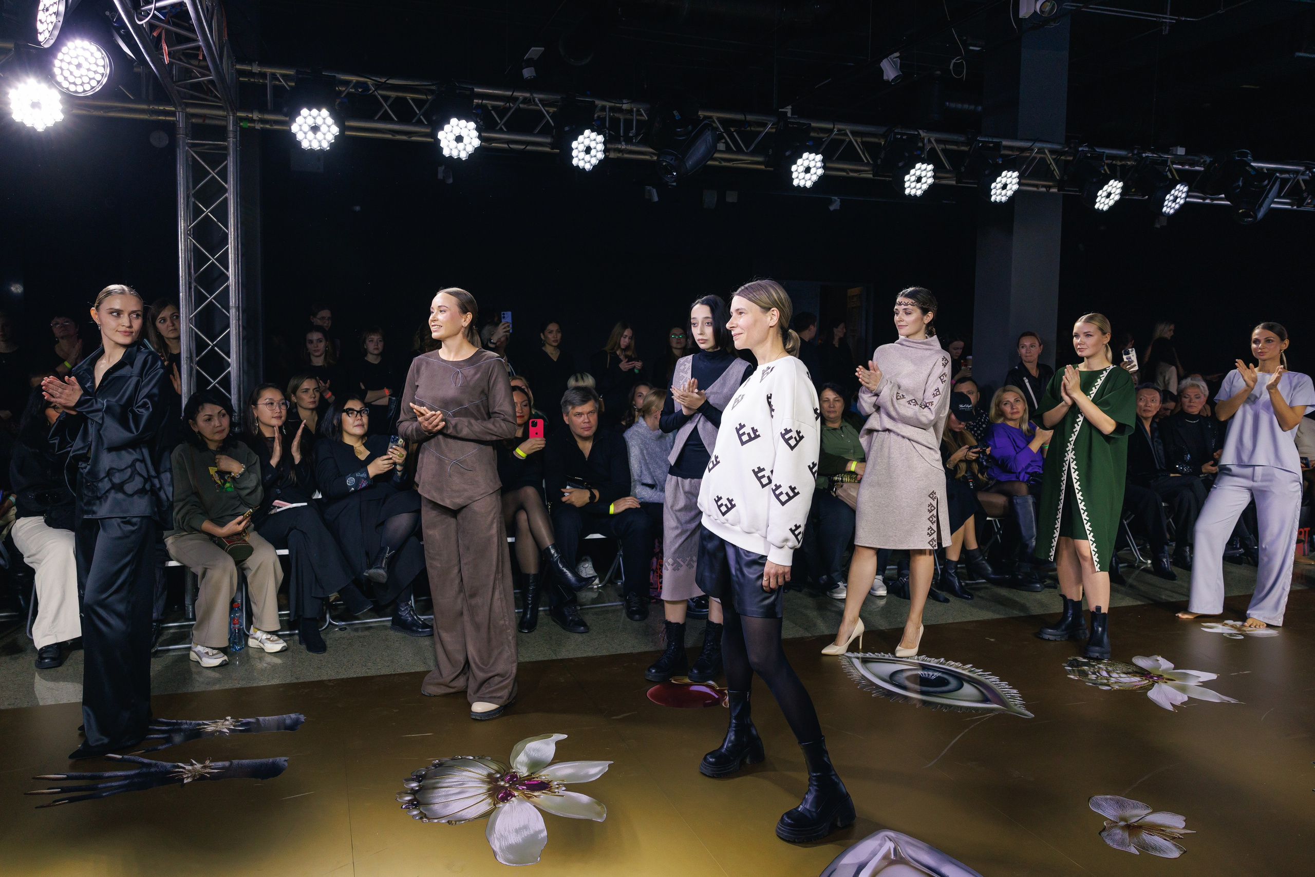 Volga Fashion Week. Профессиональный фотограф в Москве Захар Ишутин