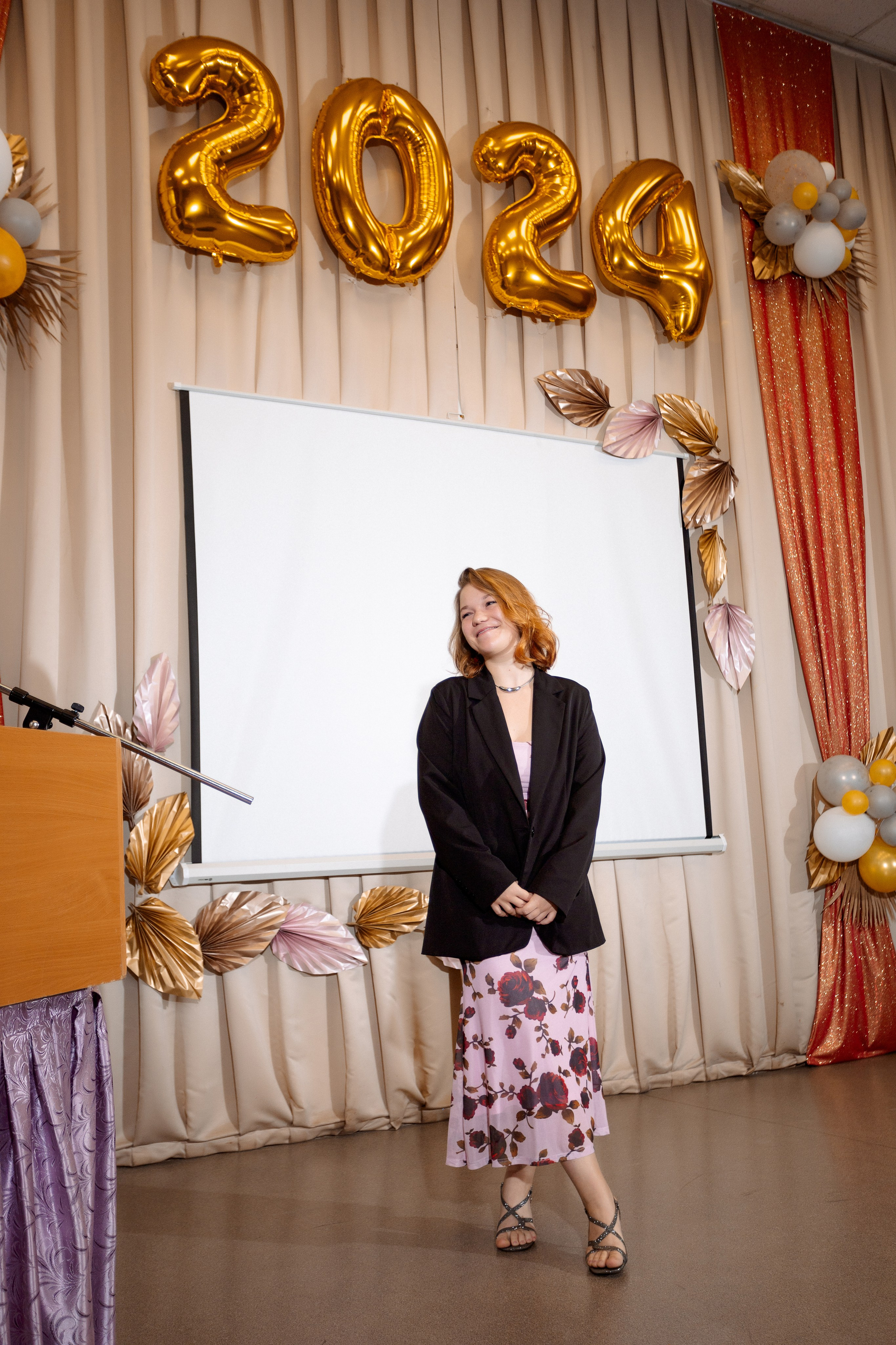 ВРУЧЕНИЕ АТТЕСТАТОВ: Пример. Все фото. Профессиональный фотограф в Ижевске Леша Петров