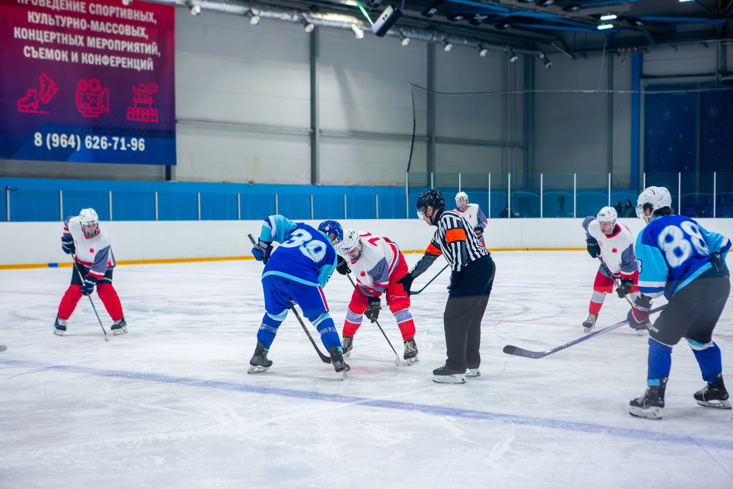 Чемпионат по хоккею. Репортажный, семейный, свадебный, портретный фотограф