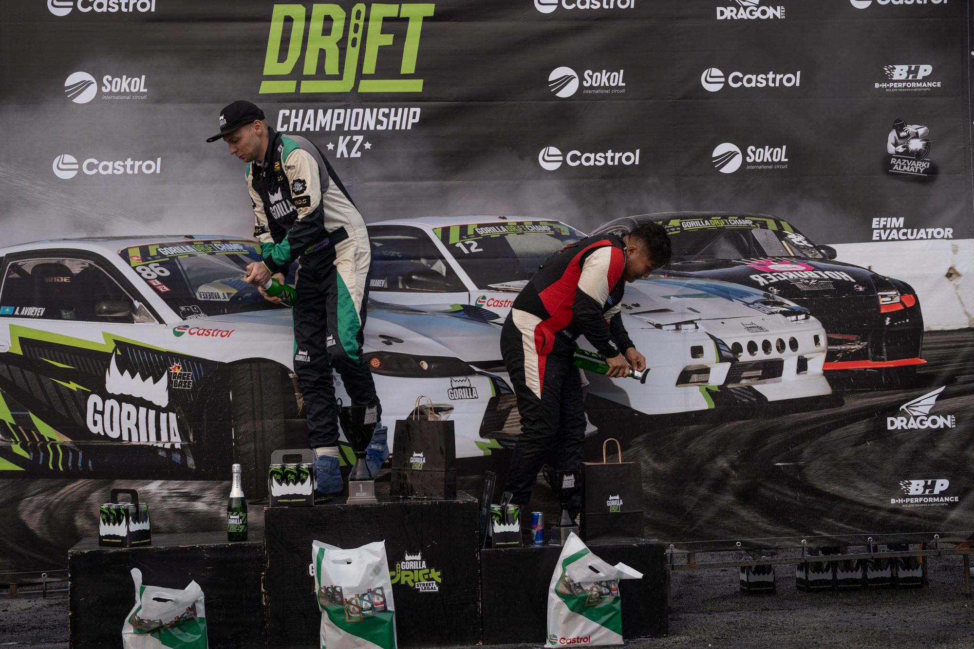 Awarding. Сайт Алматинского НЮ АРТ, будуар и фэшн фотографа Дениса Карпенко