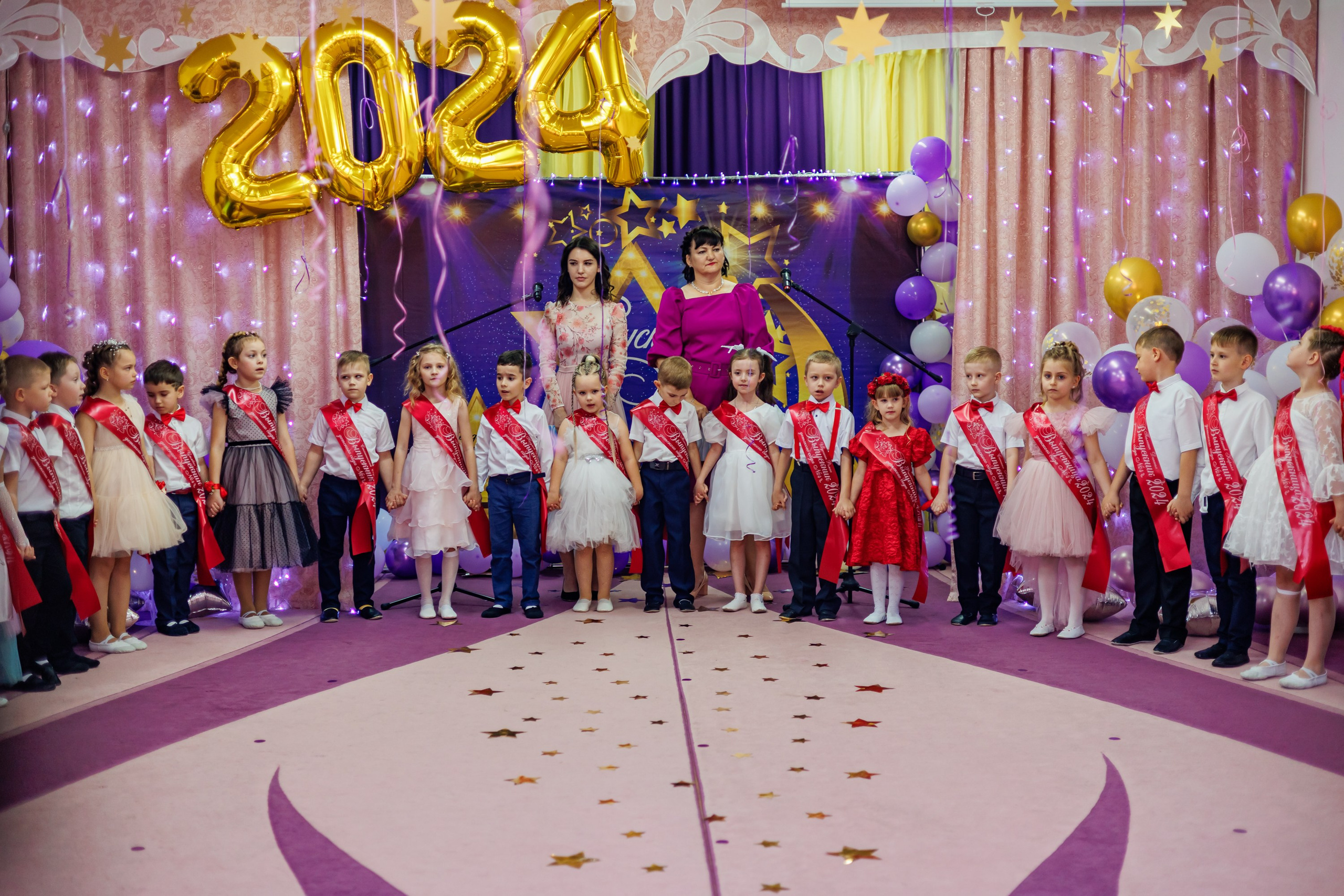 Выпускной в саду 2024. Свадебный и семейный фотограф в Армавире