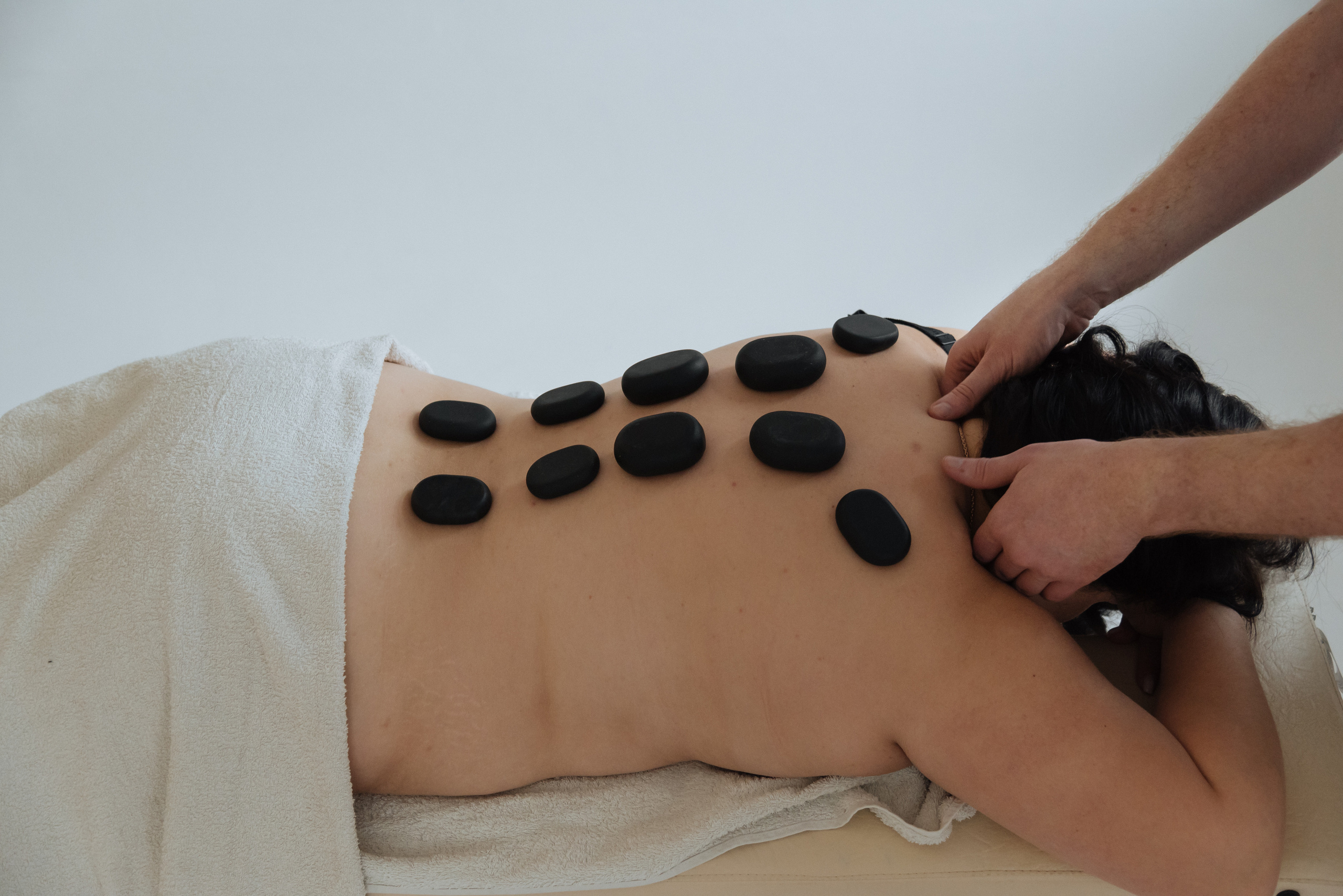 Массажист. Семейный и свадебный фотограф в Севастополе Лиза Печенько