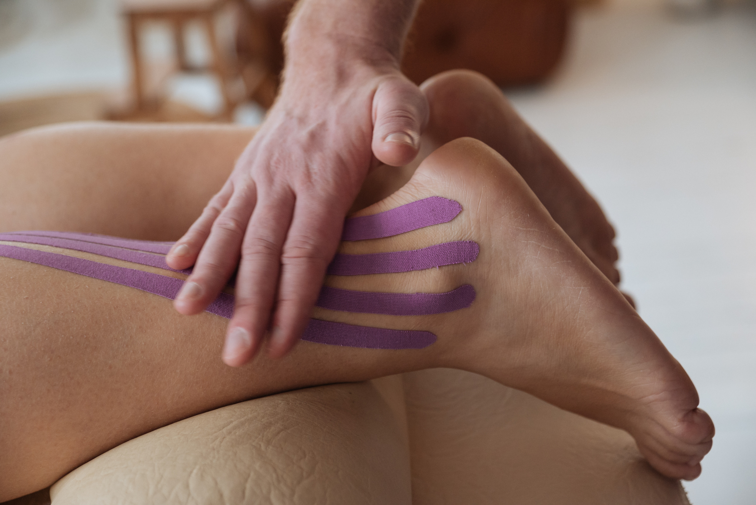 Массажист. Семейный и свадебный фотограф в Севастополе Лиза Печенько