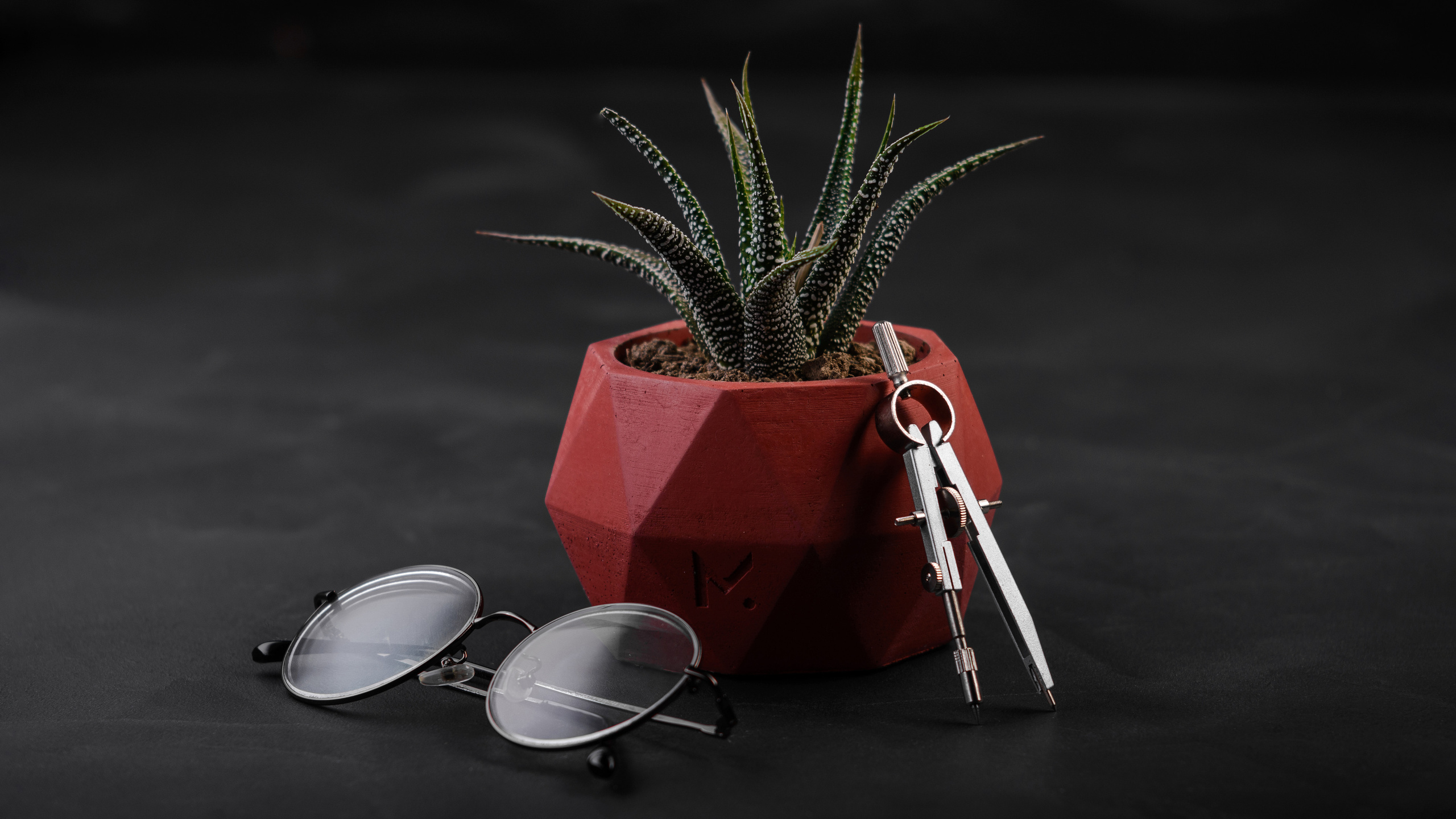 Предметная съемка. Фотограф в Москве Шах Мамаджан