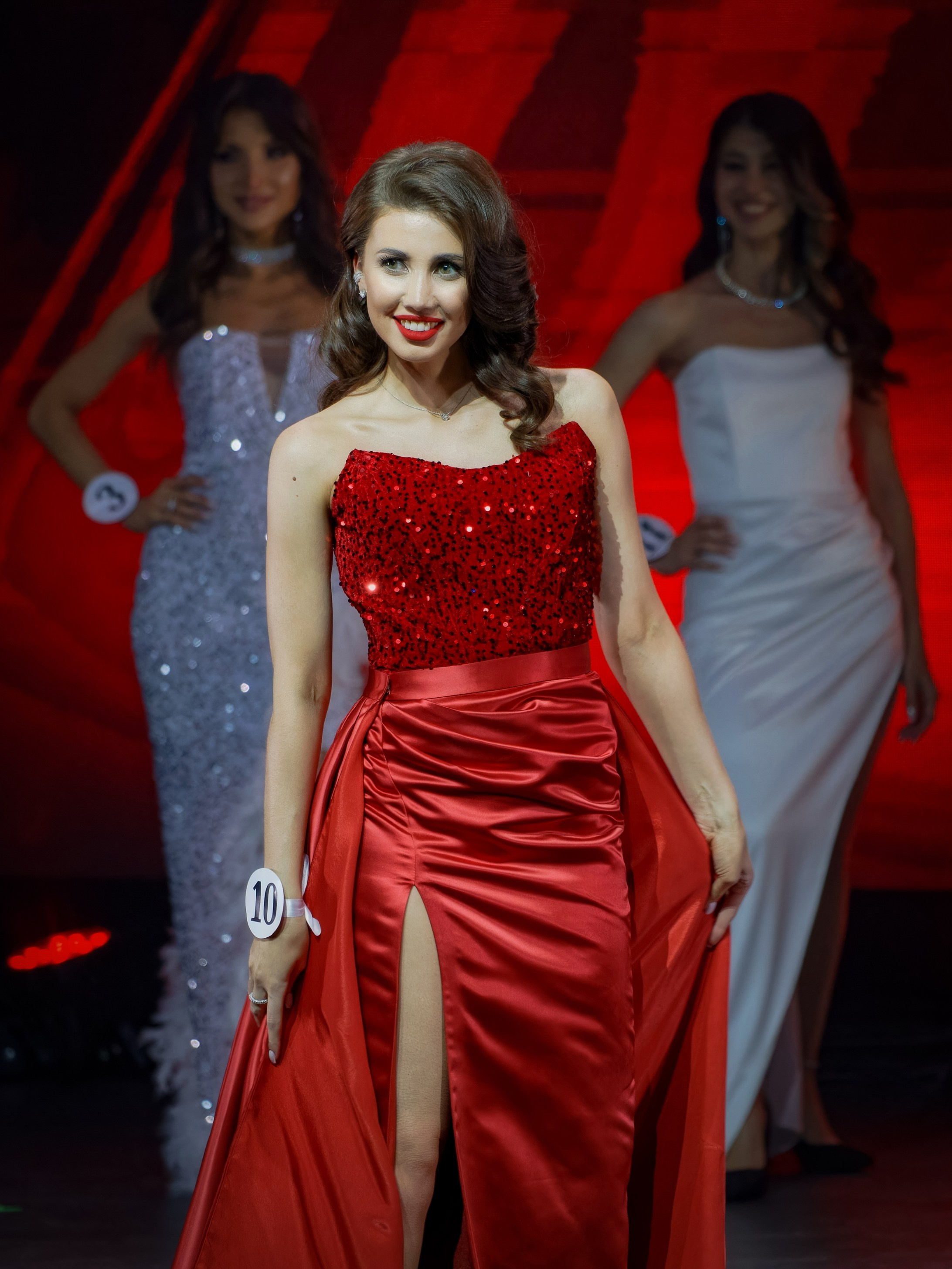 Сборник (фестивали, праздники, общ.мероприятия). Фотограф. г. Южно-Сахалинск. Олег Толстов