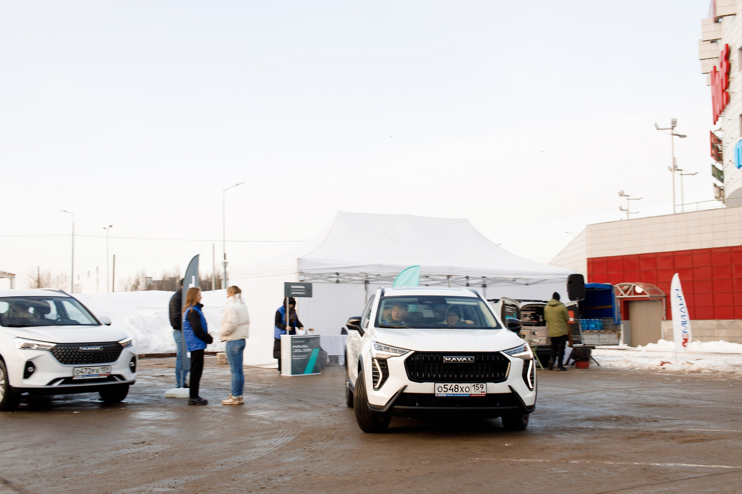 Презентация Нового HAVAL Jolion в ТРК Спешилов. Фотограф Дмитрий Молчанов | Фотограф Пермь | Фотограф