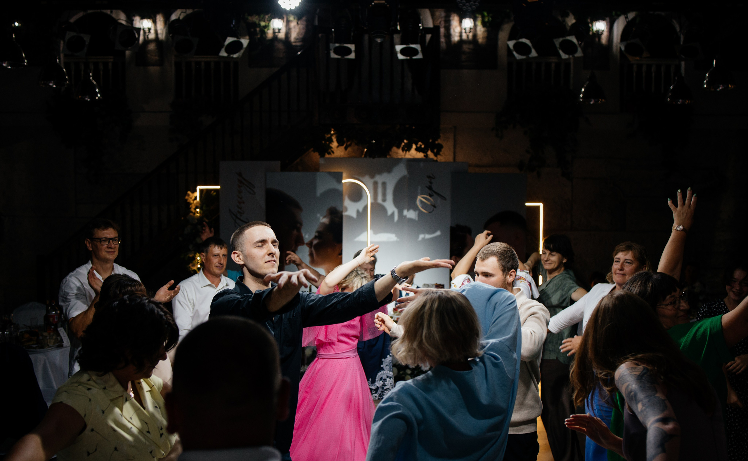 Свадьба Александра и Дарьи: мгновения, которые останутся навсегда. Фотограф Семён Гнеушев