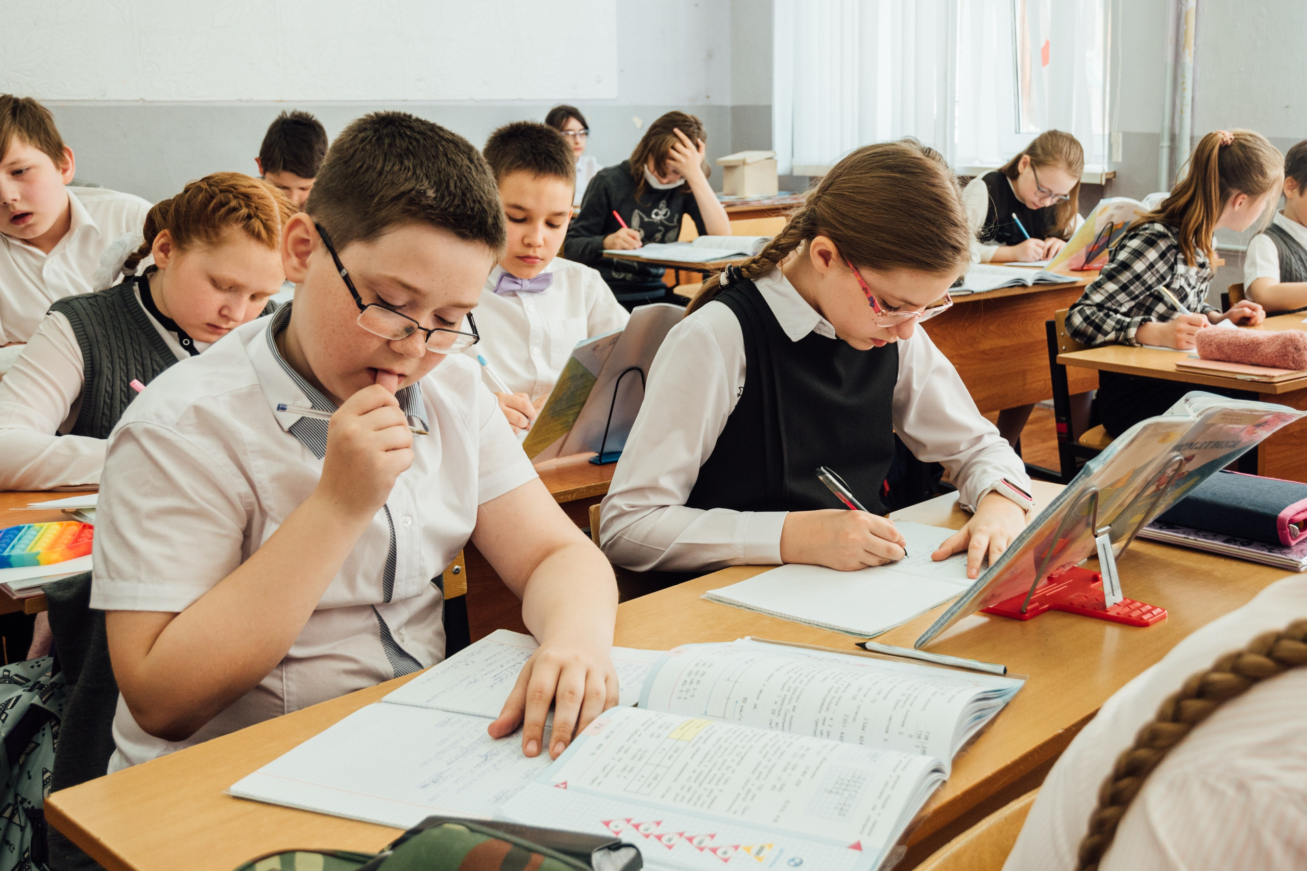 Школьная фотосессия в 4 классе — Кристина Черникова. Фотограф Кристина Черникова — Москва | Семейные съёмки и фотоальбомы