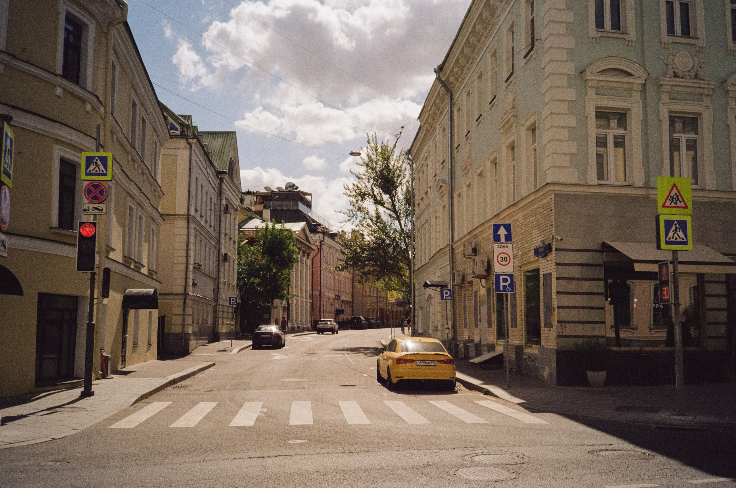 Чистопрудный Бульвар | Minolta AF-C | Kodacolor 200 NEW