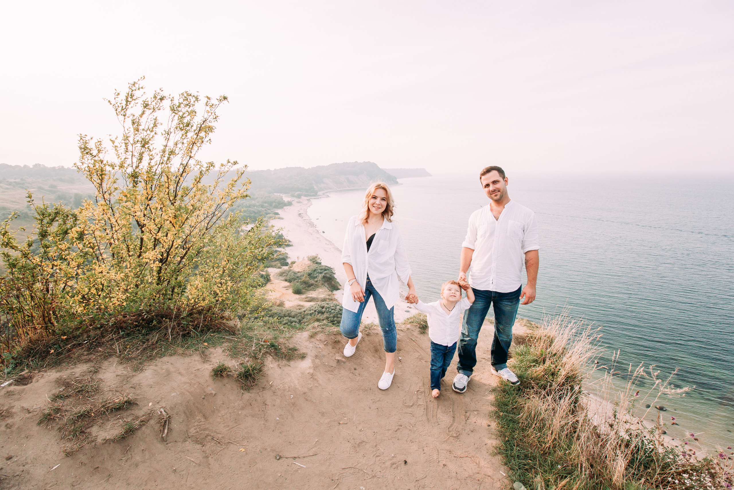 Семья на побережье • Осень 2020. Фотограф в Калининграде Екатерина Осинцева