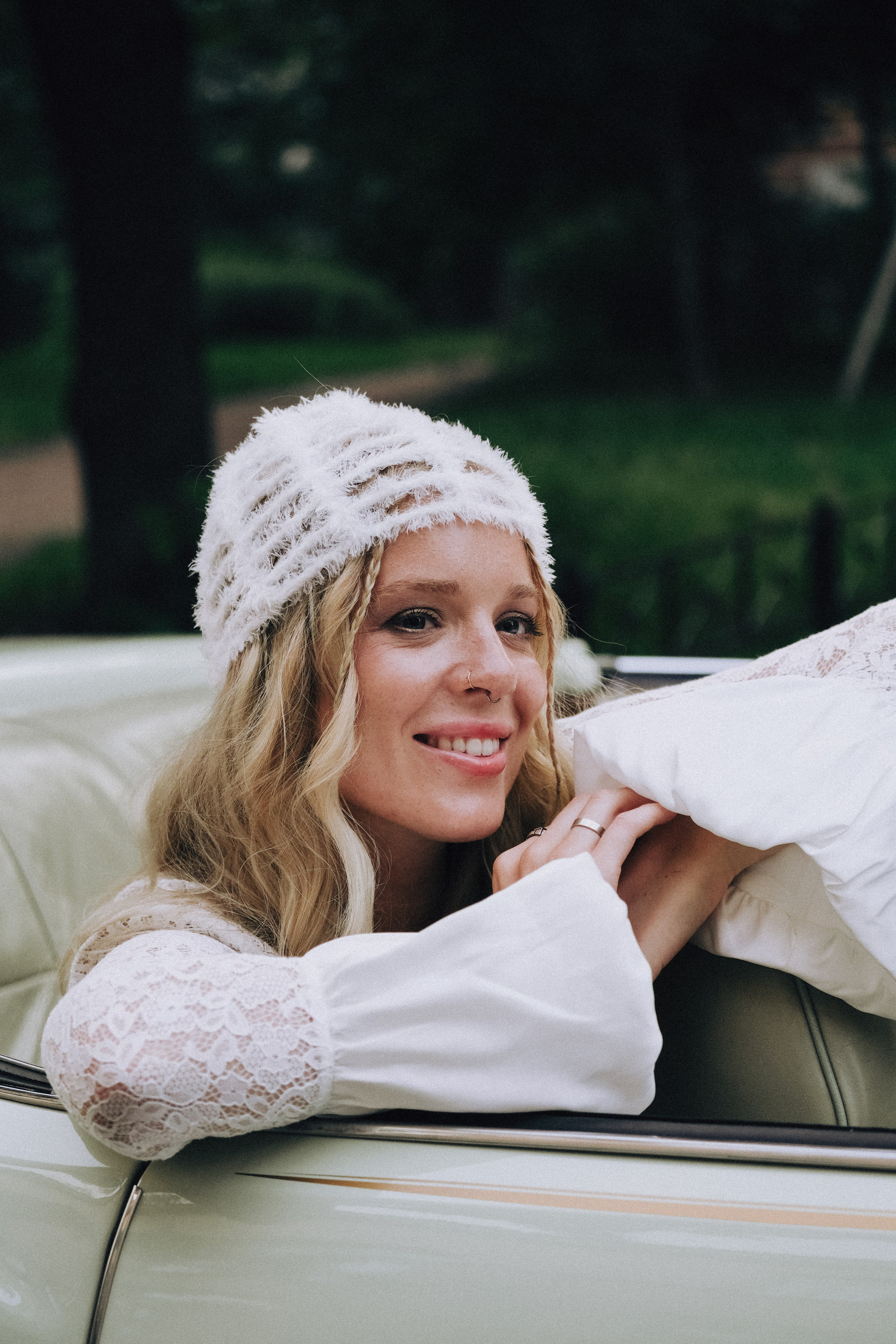 СВАДЕБНАЯ СЬЕМКА С КАБРИОЛЕТОМ В САНТК-ПЕТЕРБУРГЕ НА ПЕТРОГРАДКЕ В ОТЕЛЕ ПАНОРАМИКА. Профессиональный фотограф, Санкт-Петербург — Виктория Богомолова